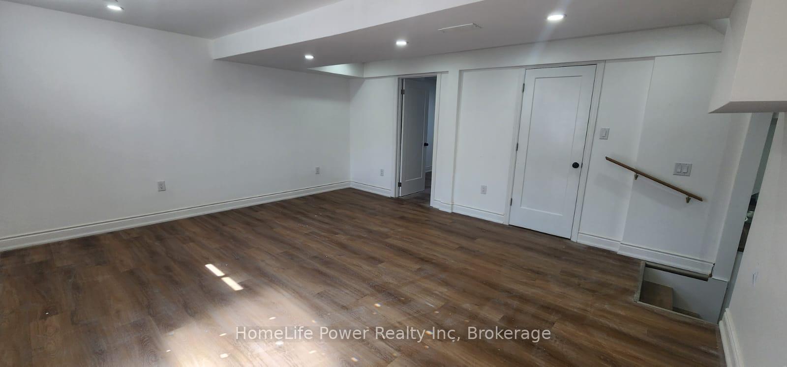 Photo 4 of Unit Basement, 6 Hollyberry Place, Guelph, Willow West/Sugarbush/West Acres — HOMEH