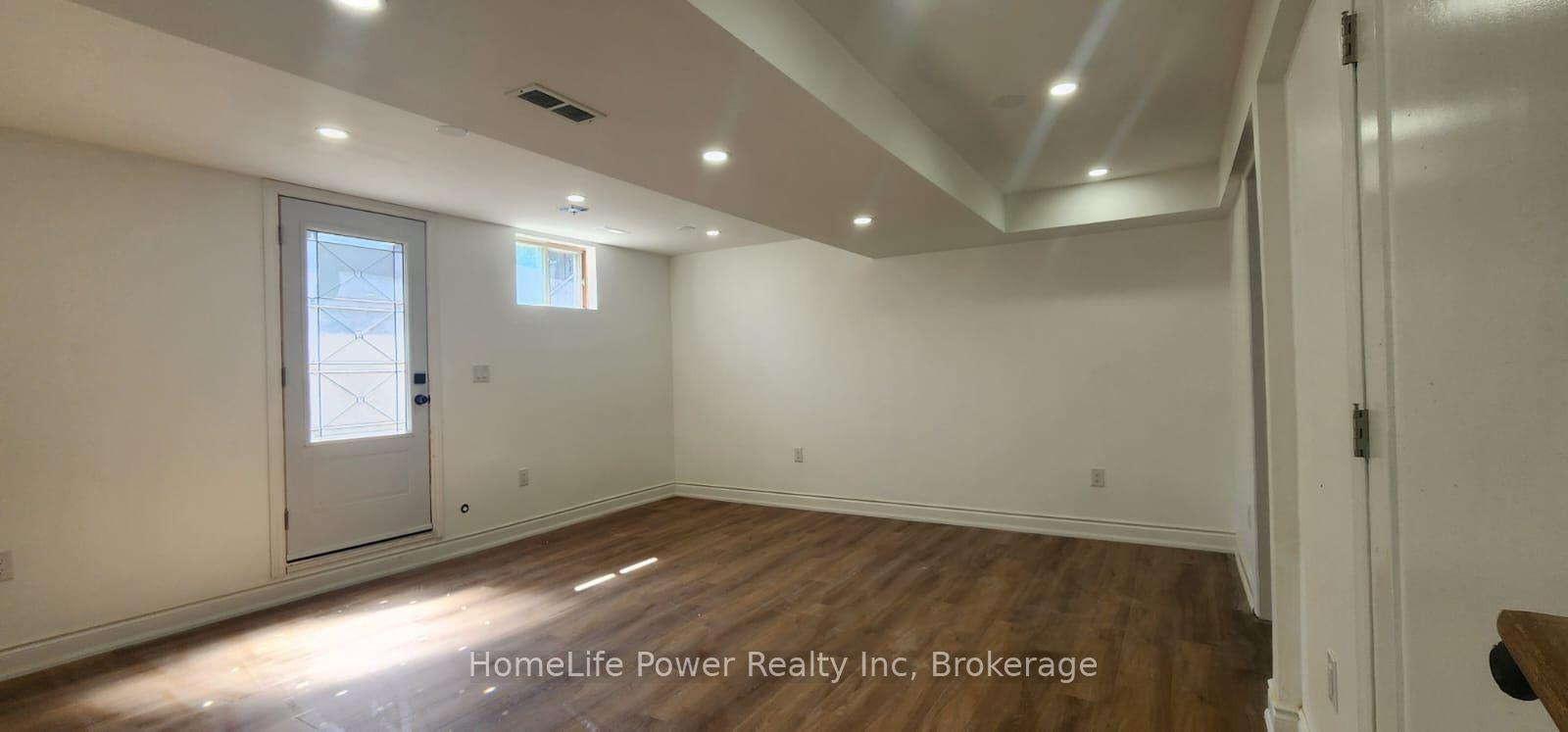 Photo 3 of Unit Basement, 6 Hollyberry Place, Guelph, Willow West/Sugarbush/West Acres — HOMEH