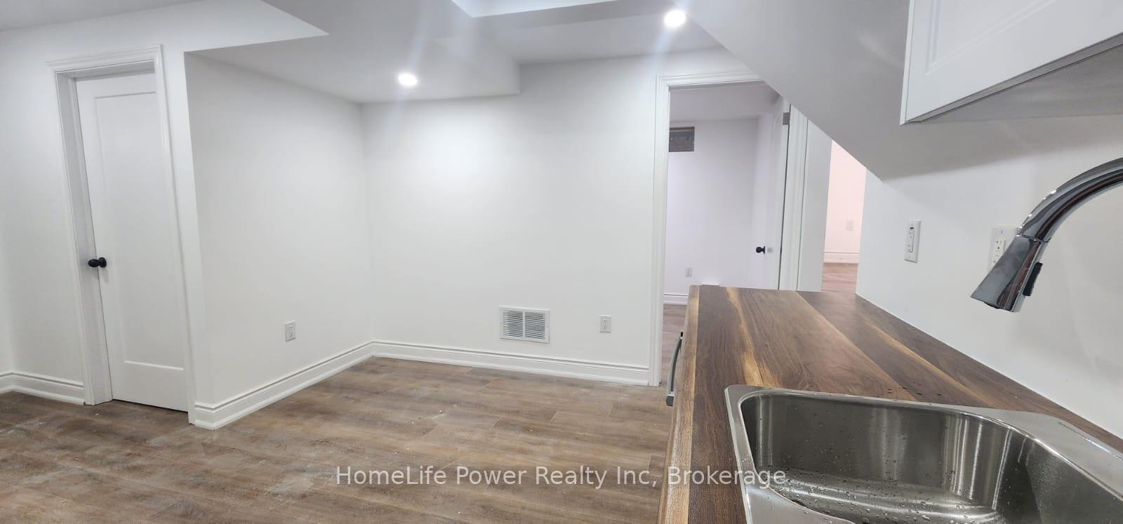 Photo 8 of Unit Basement, 6 Hollyberry Place, Guelph, Willow West/Sugarbush/West Acres — HOMEH