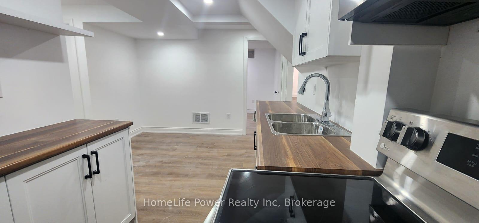Photo 9 of Unit Basement, 6 Hollyberry Place, Guelph, Willow West/Sugarbush/West Acres — HOMEH