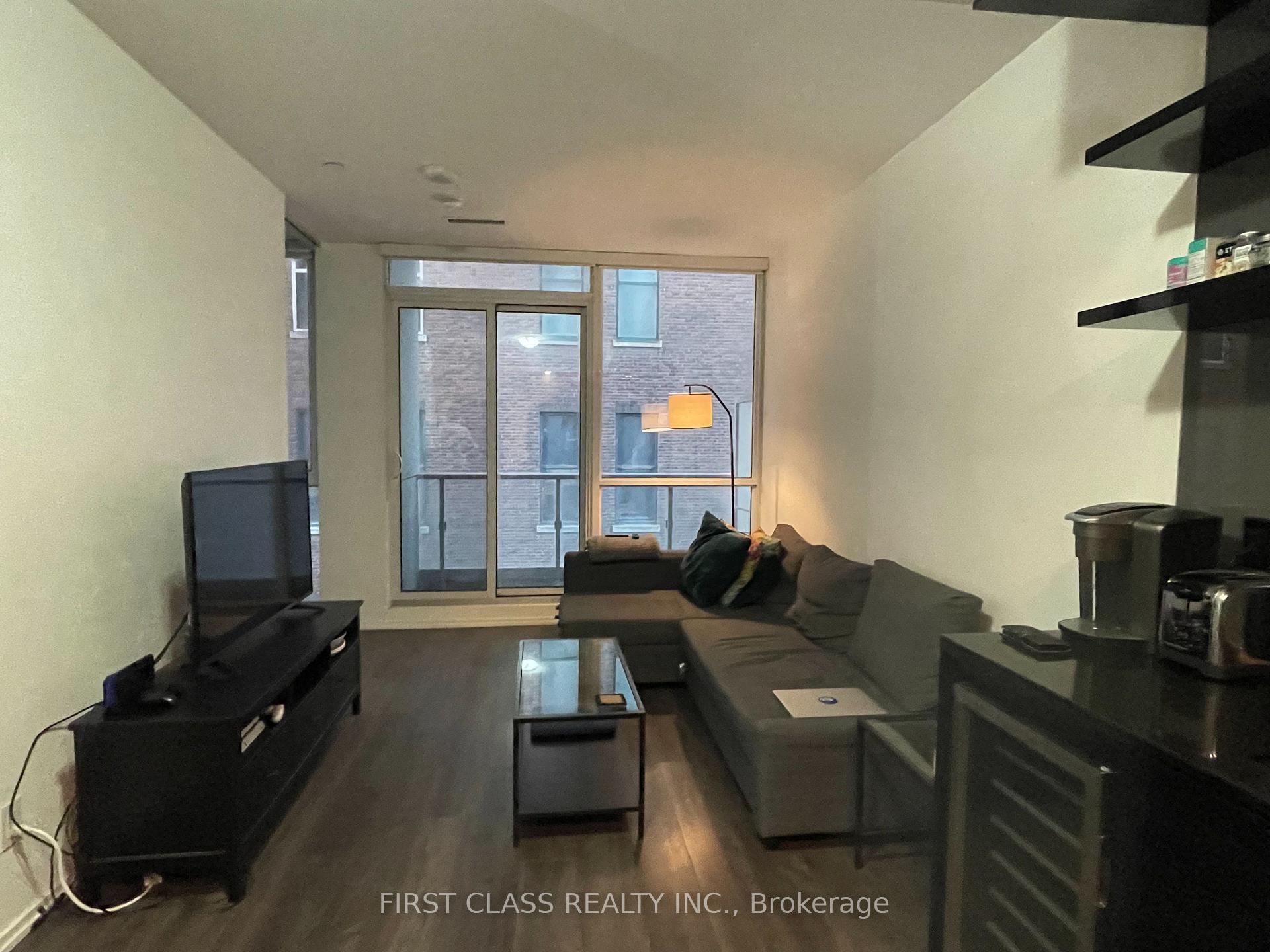 Photo 5 of Unit 908, 70 Temperance Street, Toronto, Bay Street Corridor — HOMEH