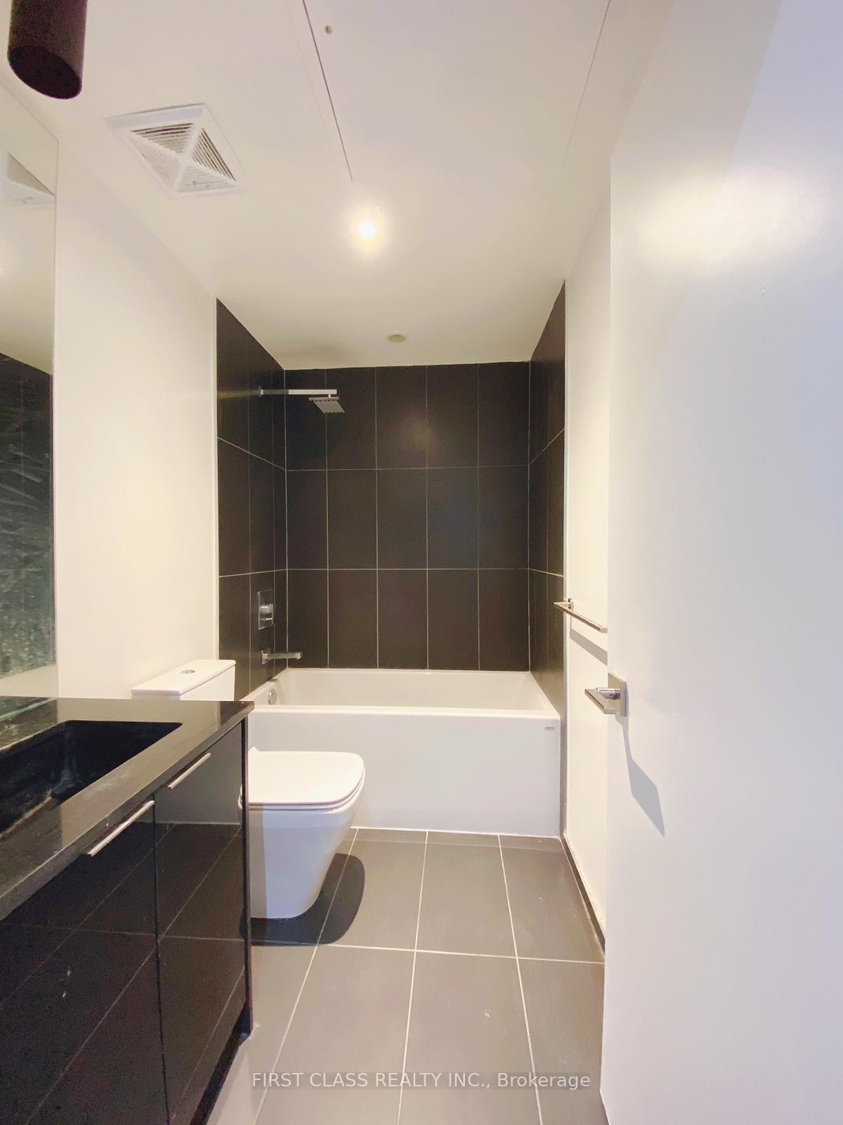 Photo 12 of Unit 908, 70 Temperance Street, Toronto, Bay Street Corridor — HOMEH