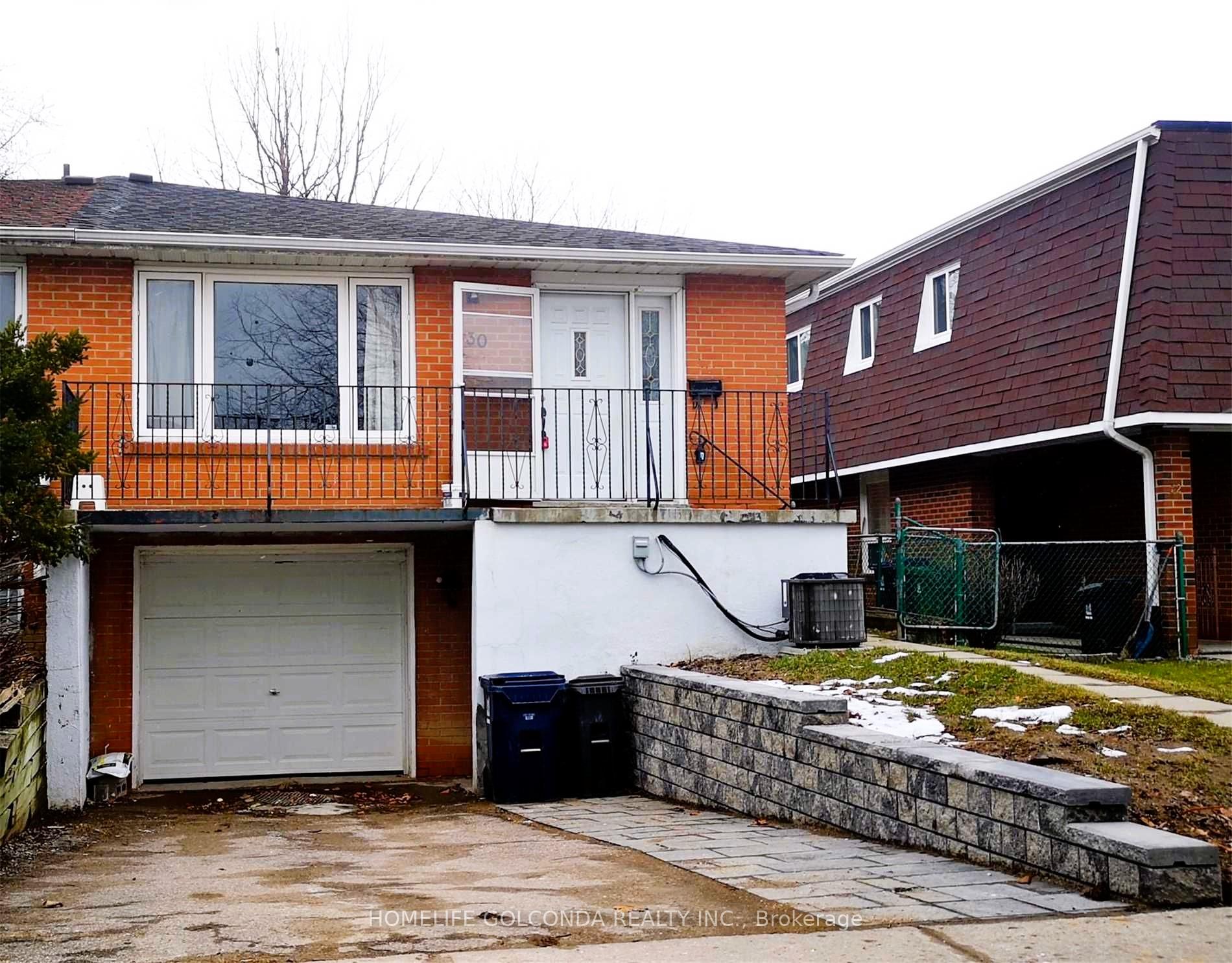 Photo 13 of 30 Heatherside Main Fl Drive, Scarborough, L'Amoreaux — HOMEH