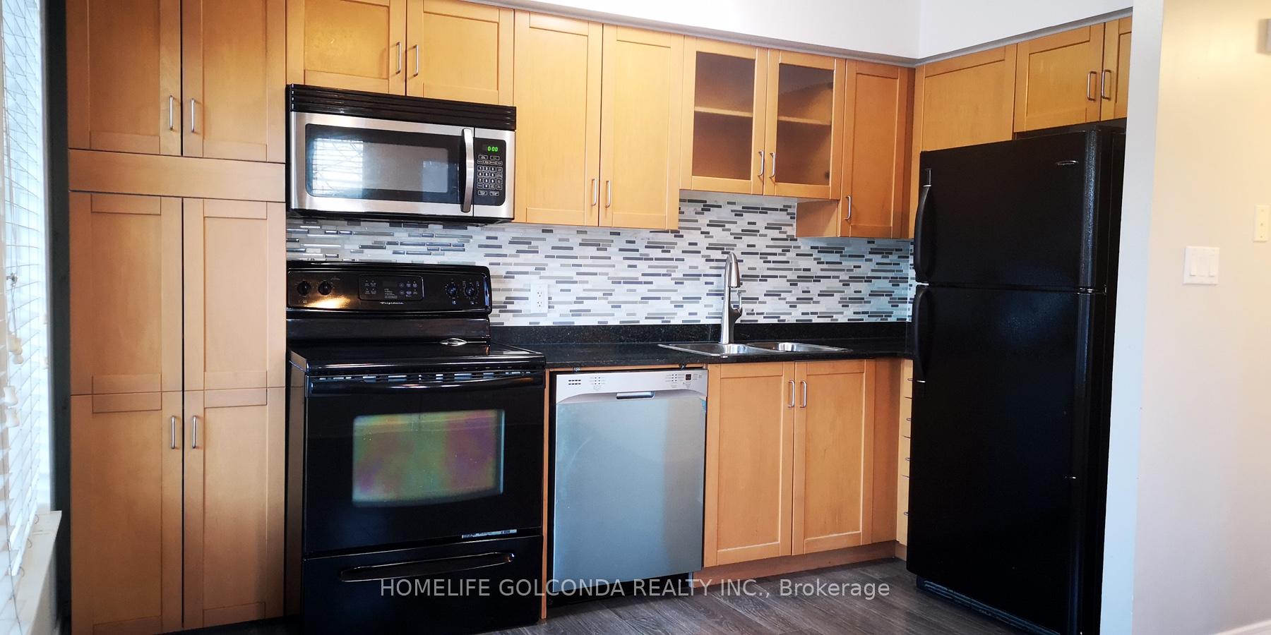 Photo 9 of Unit 301, 30 Western Battery Road, Toronto, Niagara — HOMEH