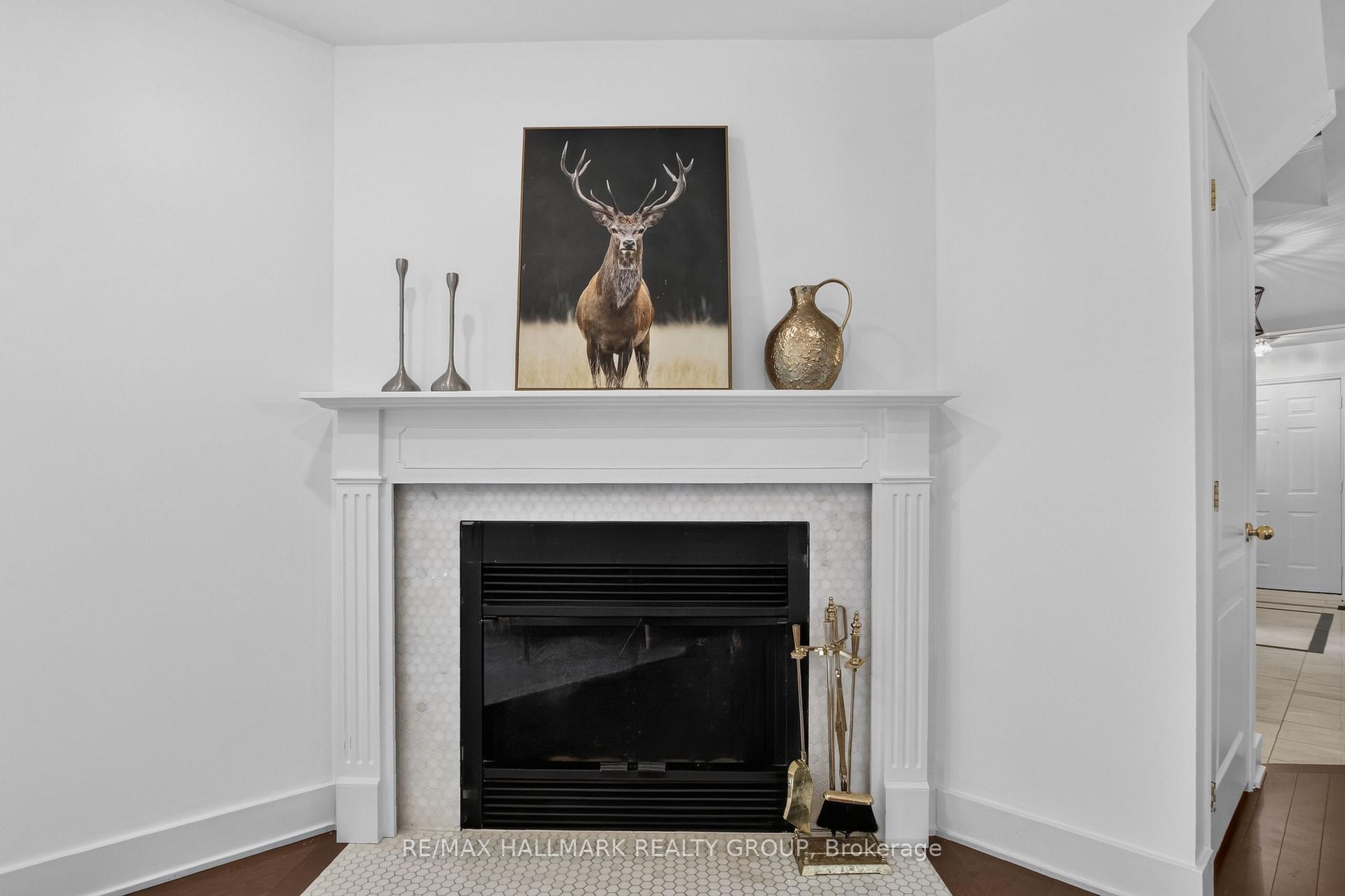 Photo 13 of 23 Whitegate Crescent, Ottawa, Barrhaven - Longfields — HOMEH