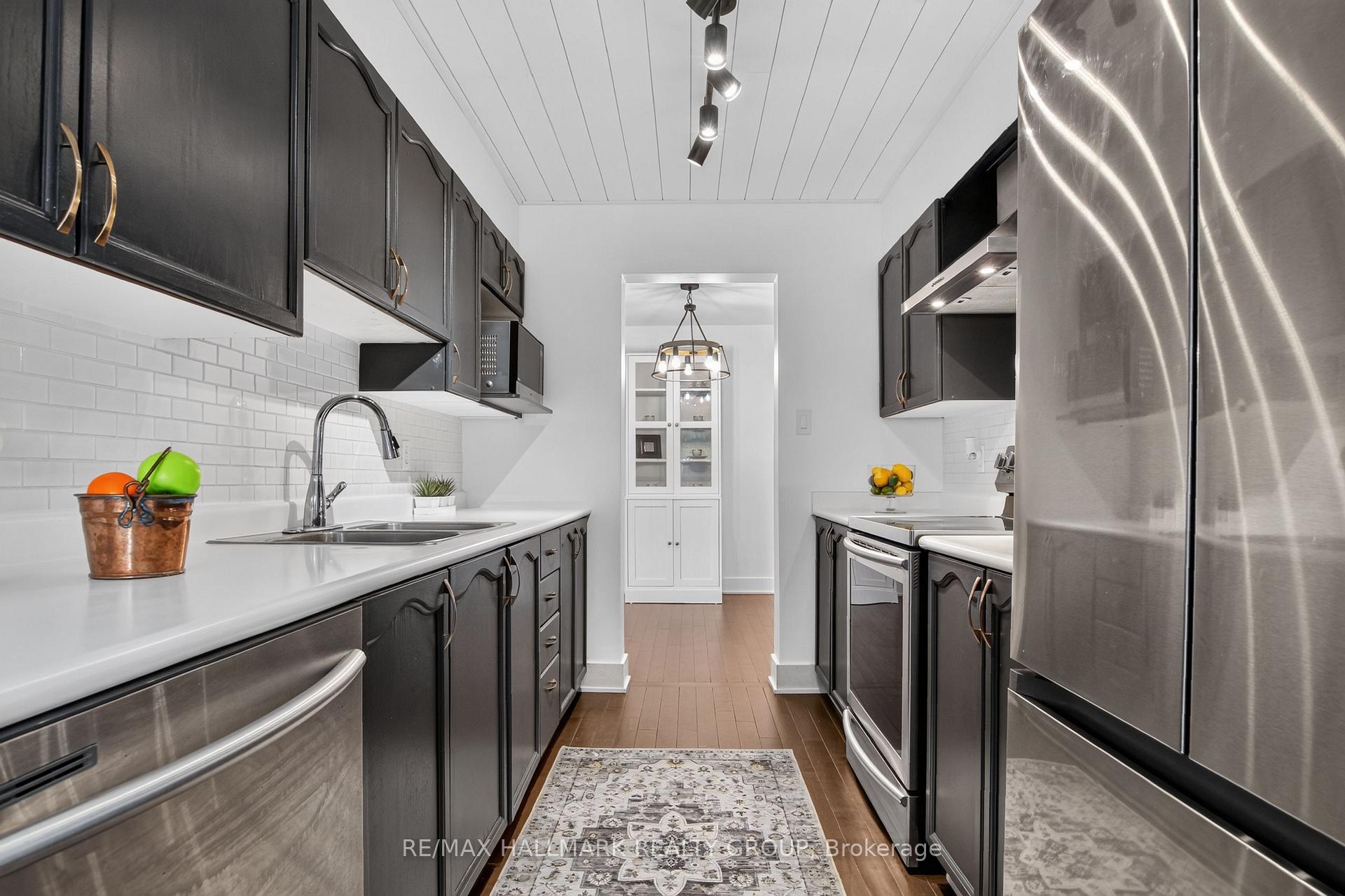 Photo 19 of 23 Whitegate Crescent, Ottawa, Barrhaven - Longfields — HOMEH