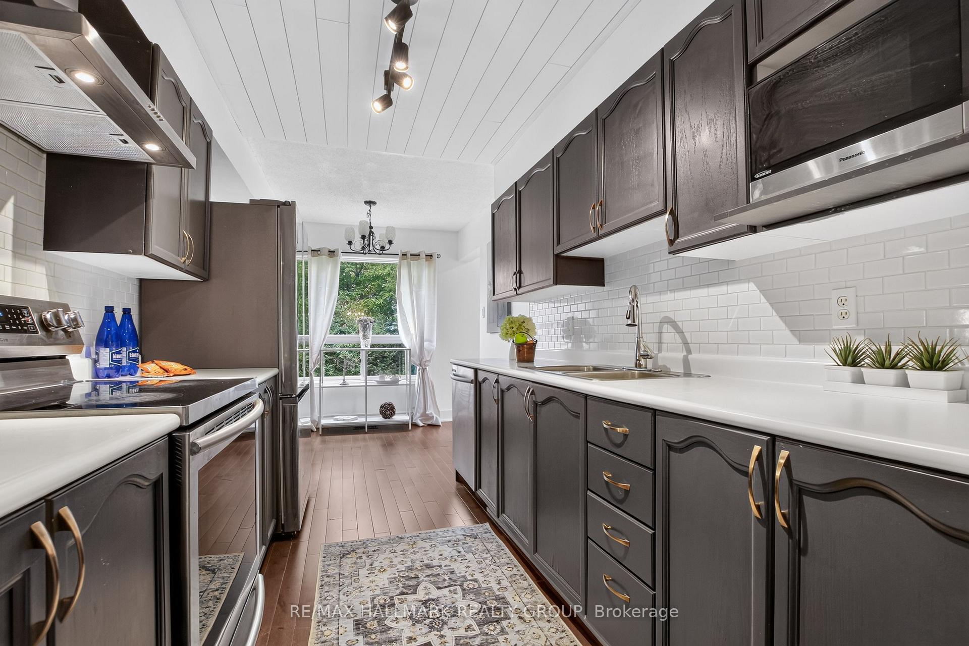 Photo 22 of 23 Whitegate Crescent, Ottawa, Barrhaven - Longfields — HOMEH