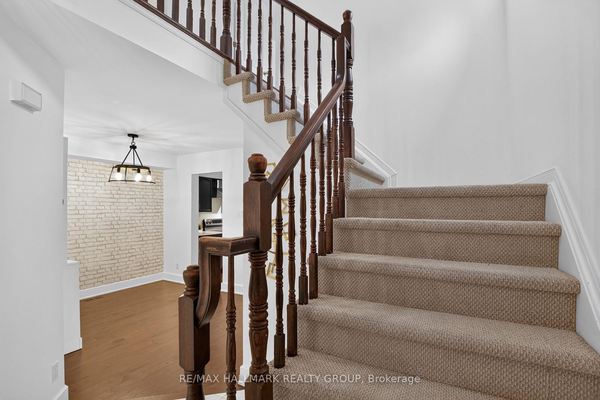 Photo 26 of 23 Whitegate Crescent, Ottawa, Barrhaven - Longfields — HOMEH