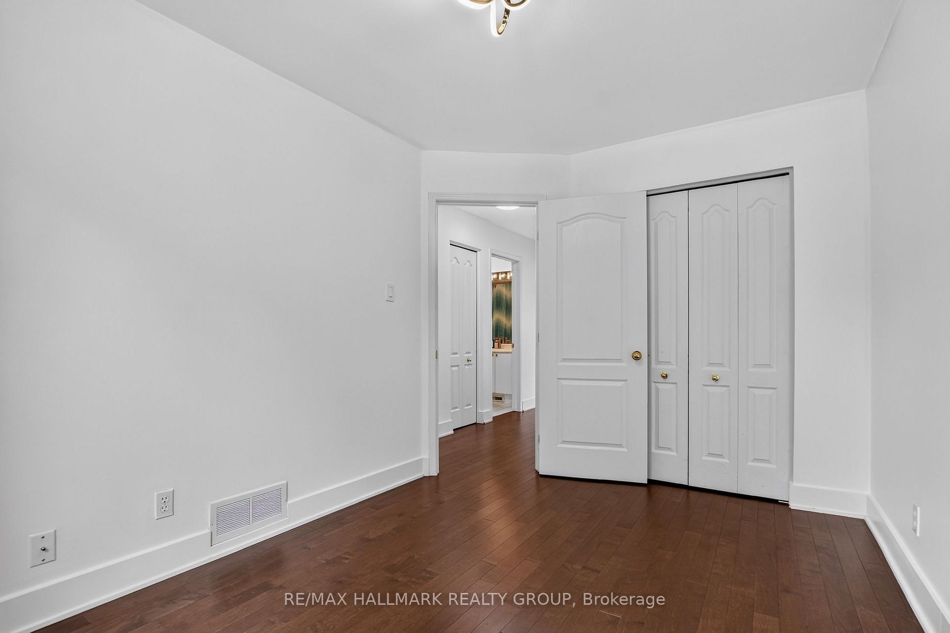 Photo 37 of 23 Whitegate Crescent, Ottawa, Barrhaven - Longfields — HOMEH