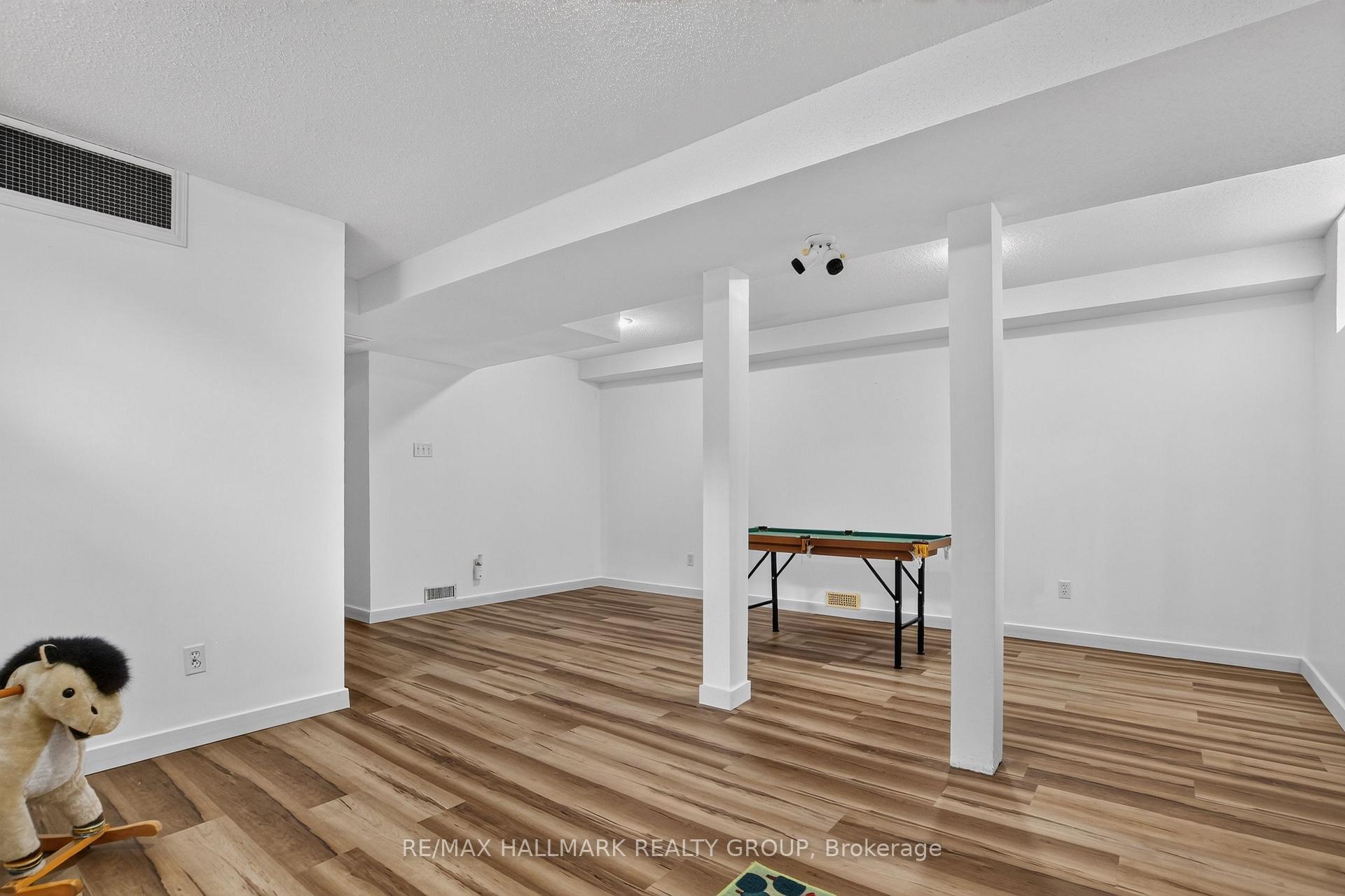 Photo 46 of 23 Whitegate Crescent, Ottawa, Barrhaven - Longfields — HOMEH