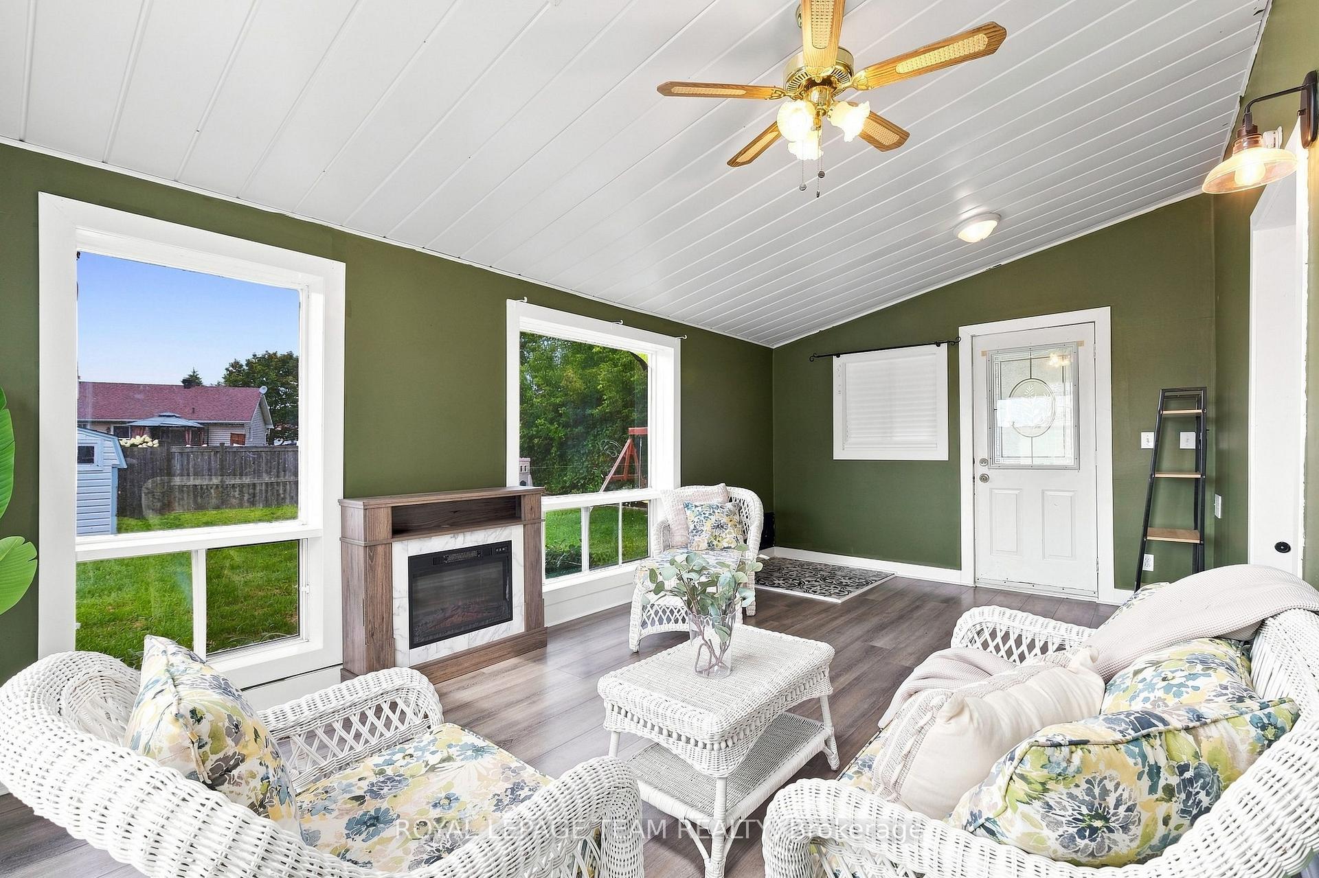 Photo 18 of 604 County Road 2, Edwardsburgh/Cardinal, Town of Cardinal — HOMEH