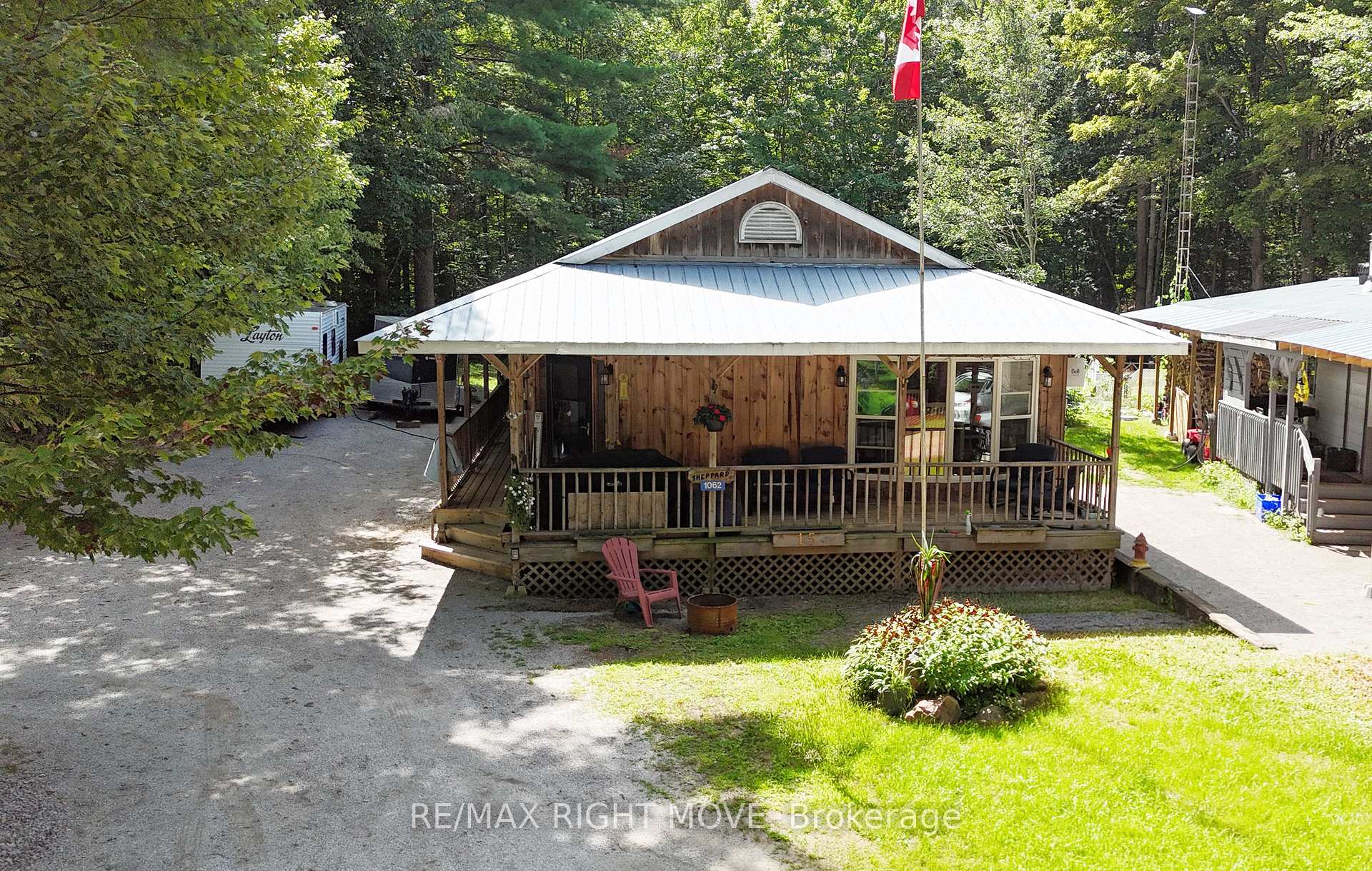 Photo of 1062 4 Seasons Road