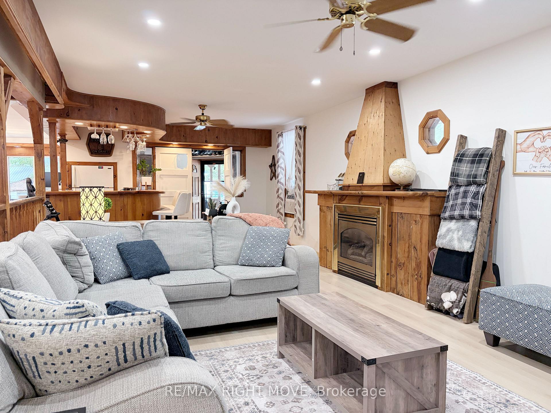 Photo 4 of 1062 4 Seasons Road, Gravenhurst, Morrison — HOMEH