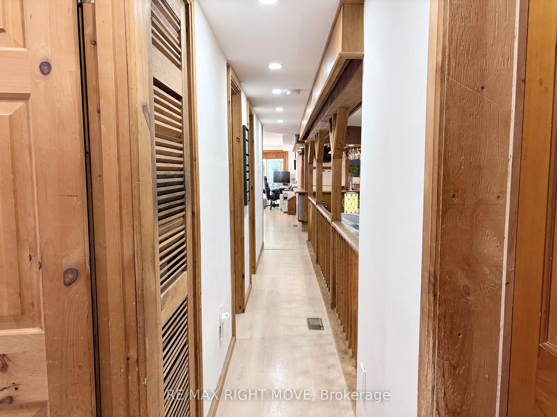 Photo 22 of 1062 4 Seasons Road, Gravenhurst, Morrison — HOMEH