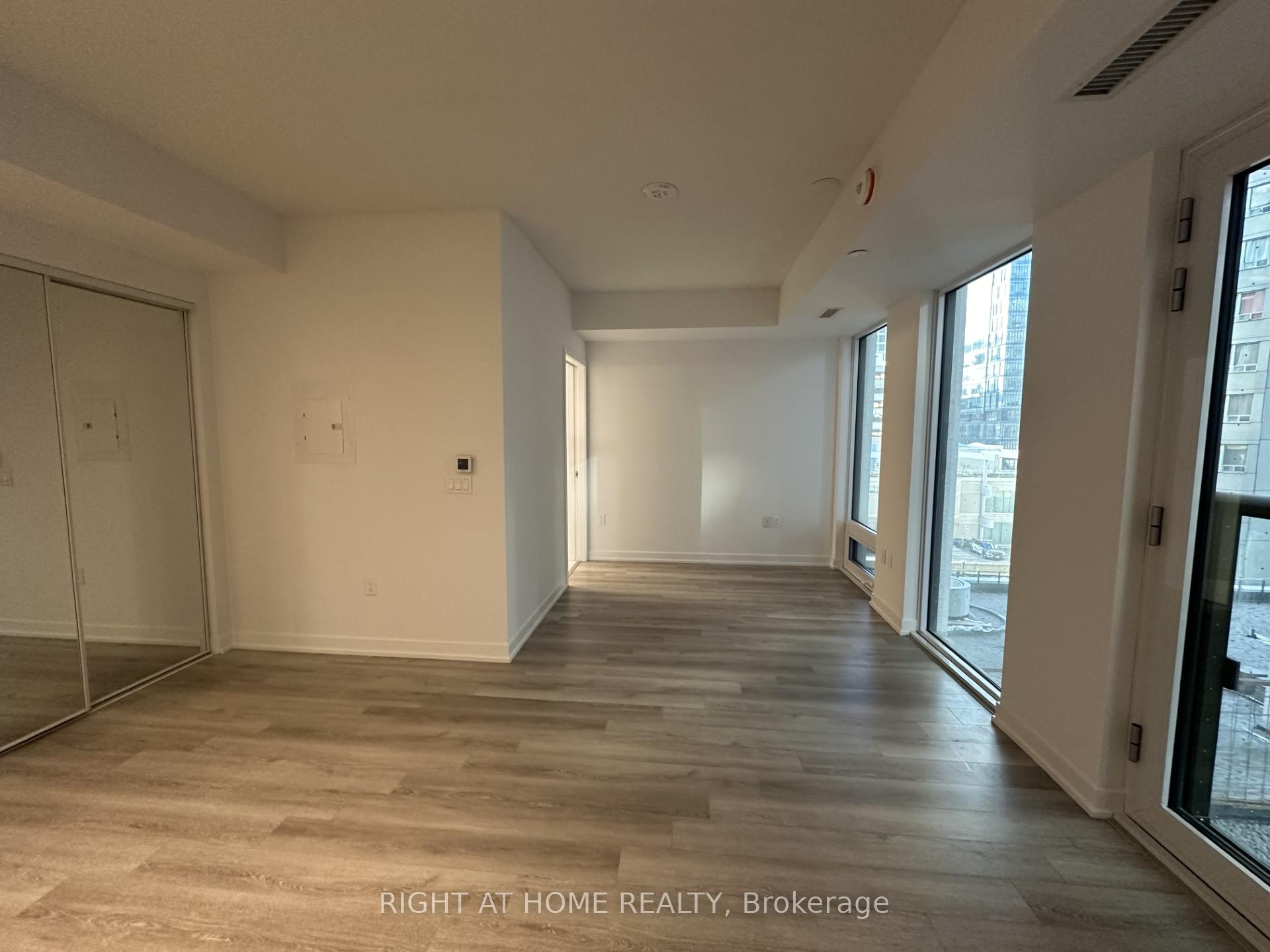 Photo 5 of Unit 417, 121 St Patrick Street, Toronto, University — HOMEH