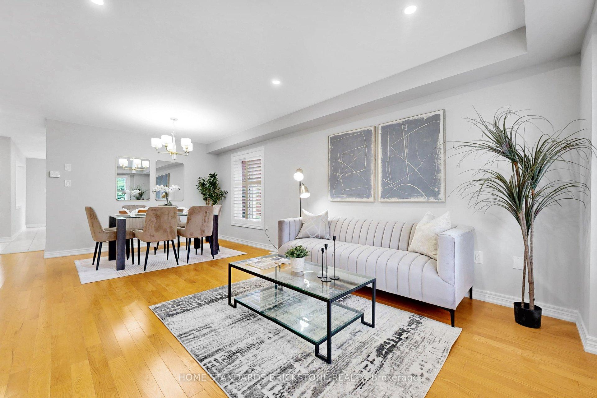 Photo 4 of 4 Apollo Drive, Richmond Hill, Jefferson — HOMEH
