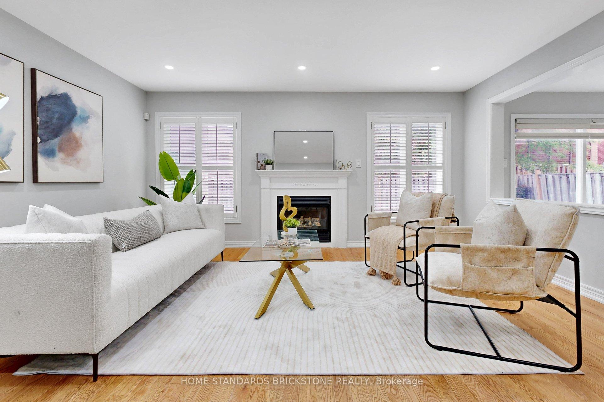 Photo 20 of 4 Apollo Drive, Richmond Hill, Jefferson — HOMEH