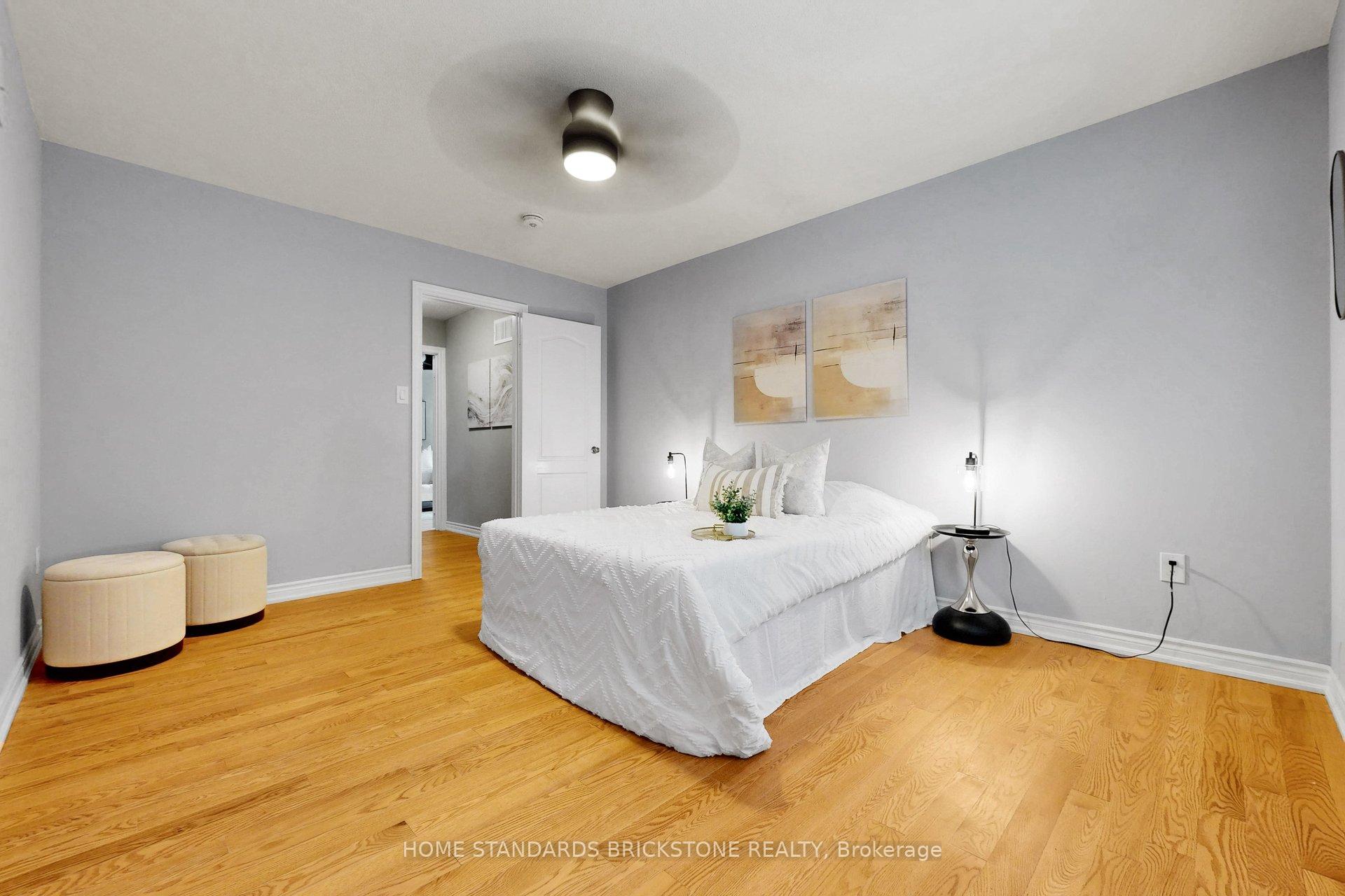 Photo 28 of 4 Apollo Drive, Richmond Hill, Jefferson — HOMEH