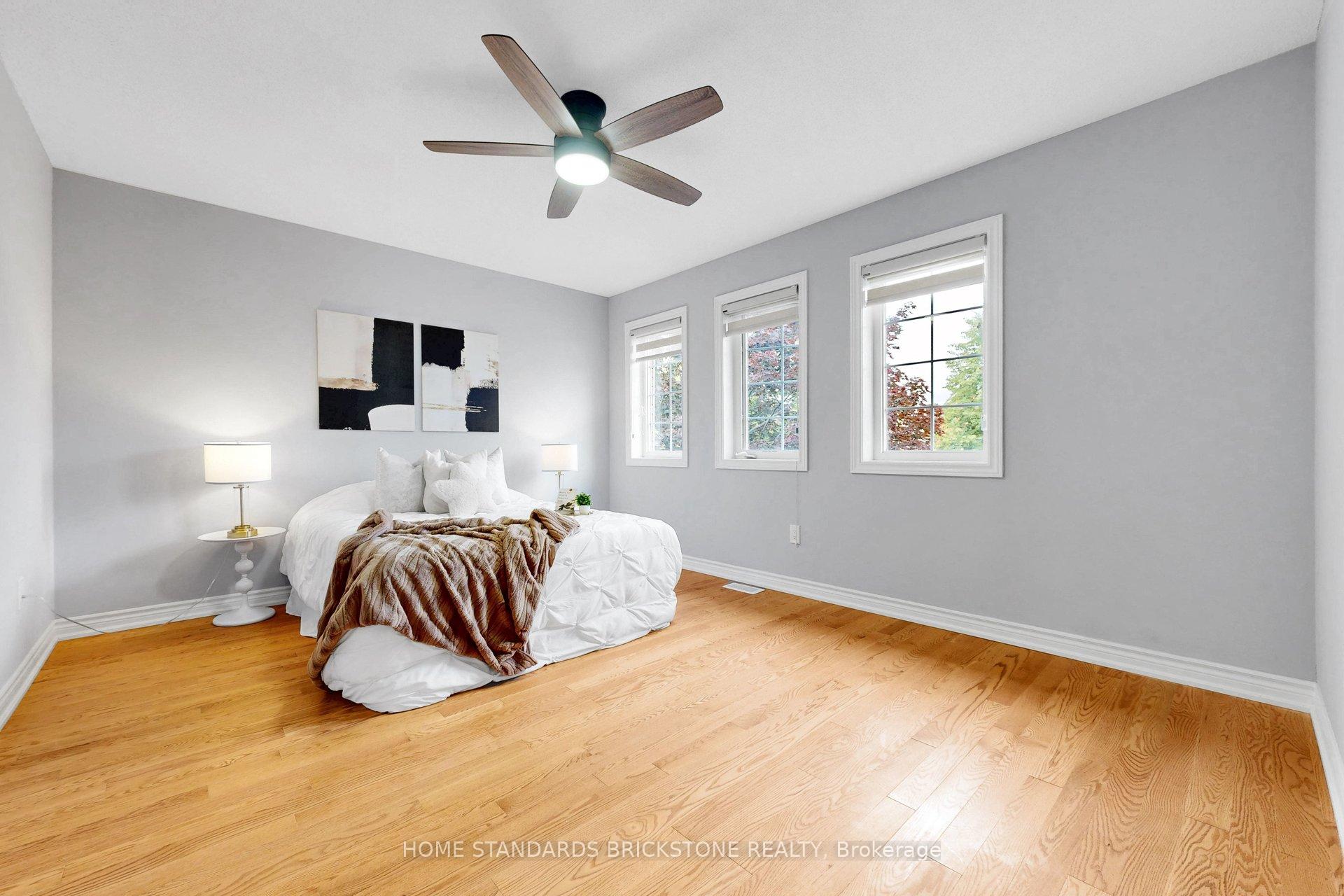 Photo 29 of 4 Apollo Drive, Richmond Hill, Jefferson — HOMEH