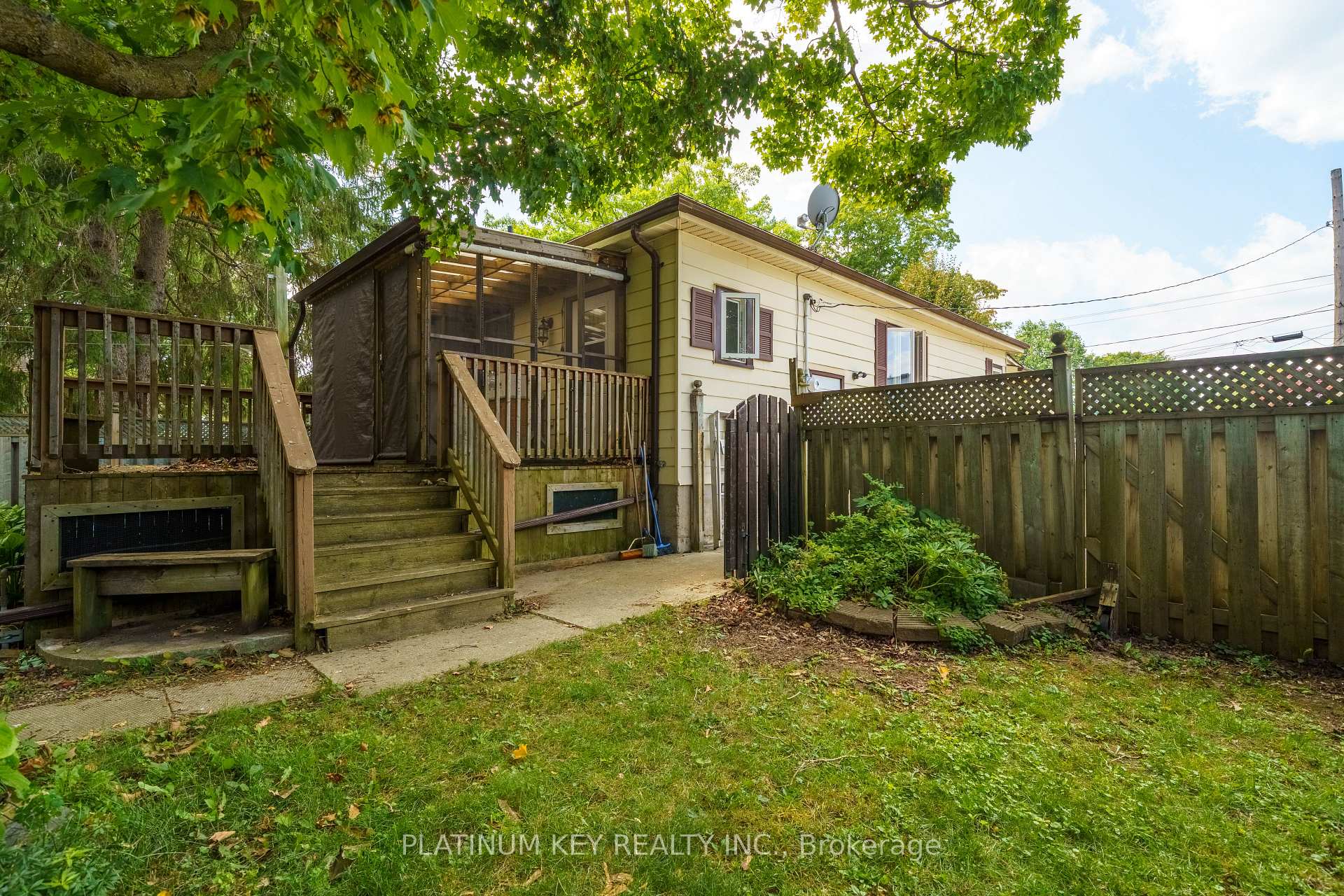 Photo 27 of 90 Andrew Street, South Huron, Exeter — HOMEH