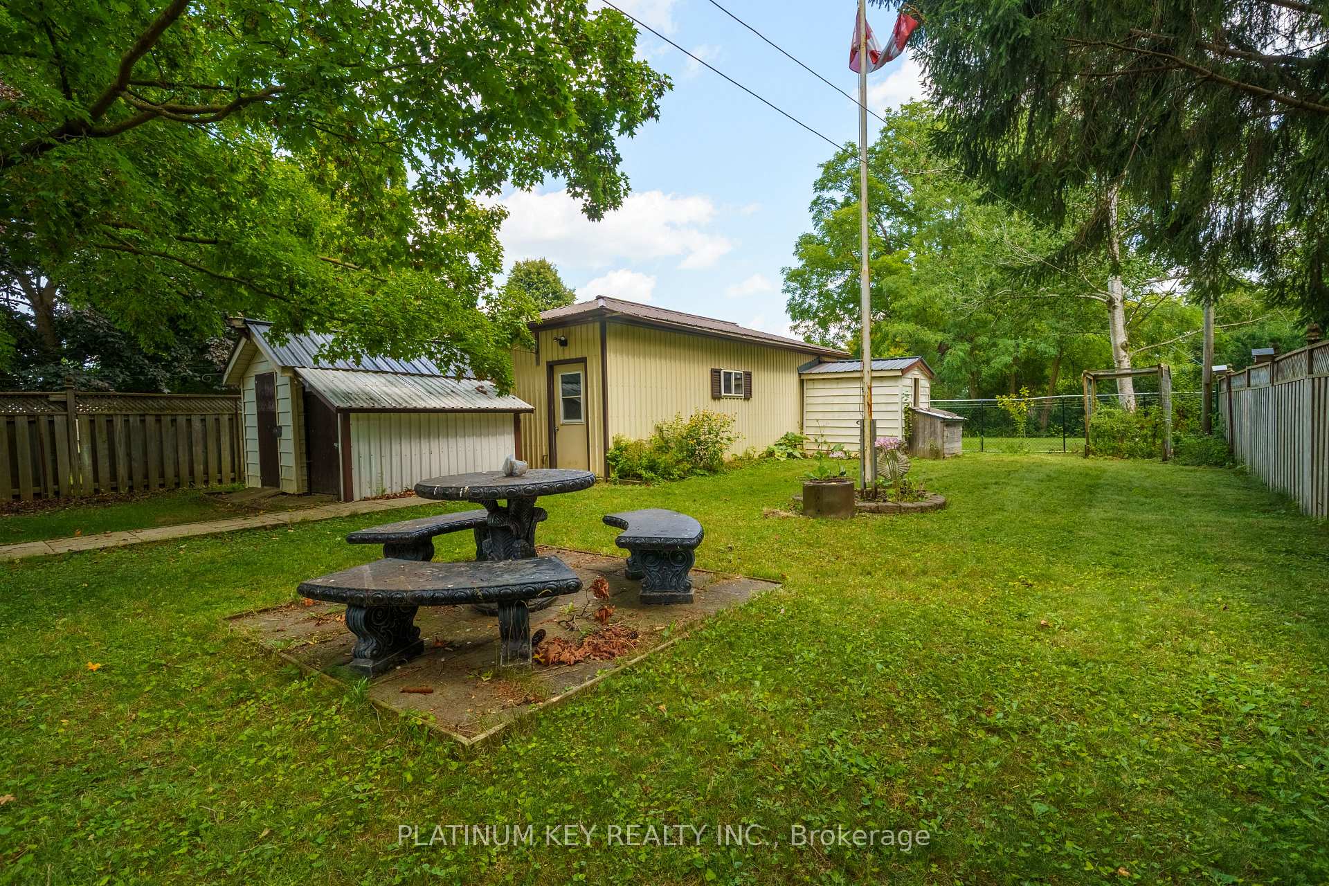 Photo 35 of 90 Andrew Street, South Huron, Exeter — HOMEH