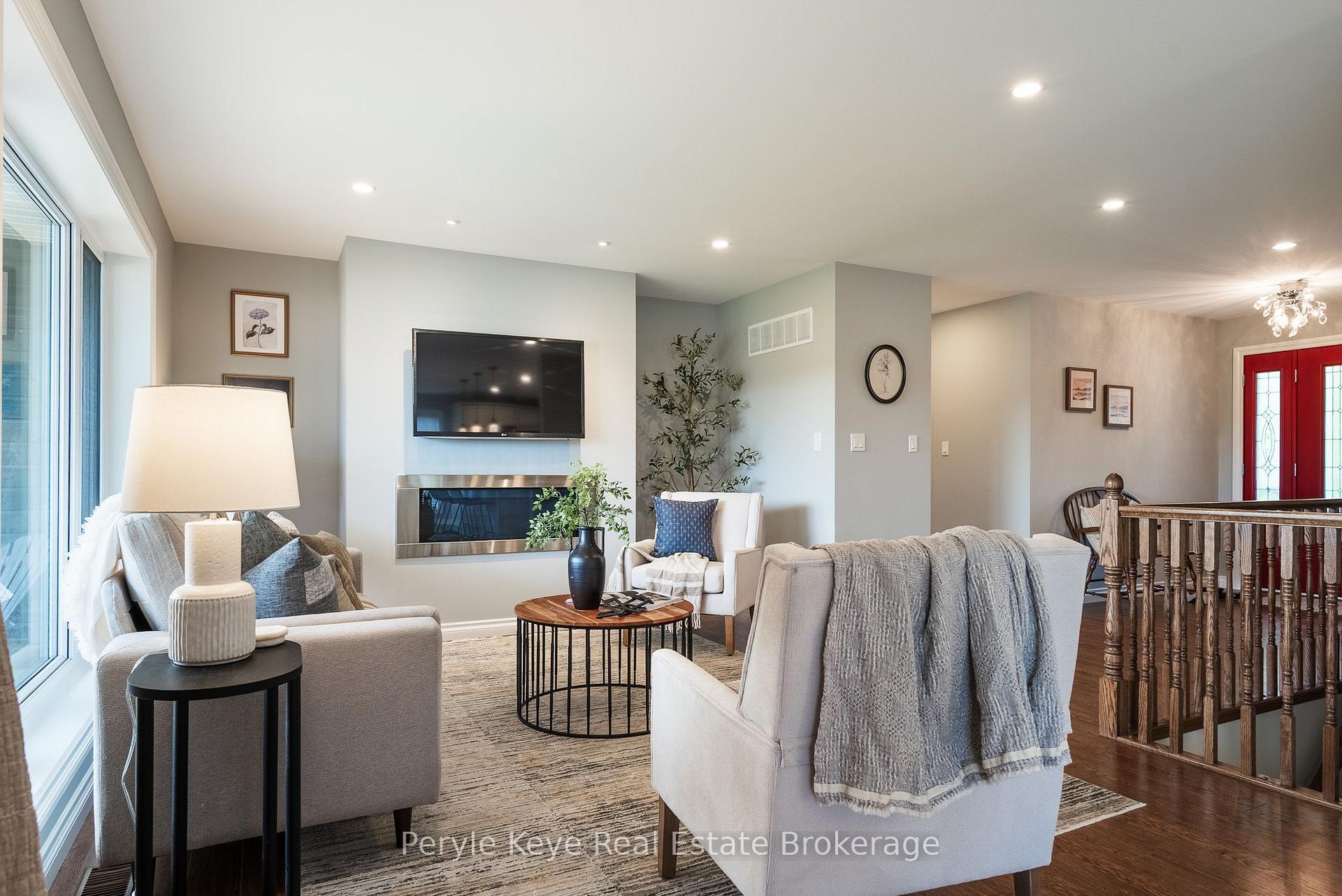 Photo 13 of 9 Gainsborough Road, Bracebridge, Monck (Bracebridge) — HOMEH