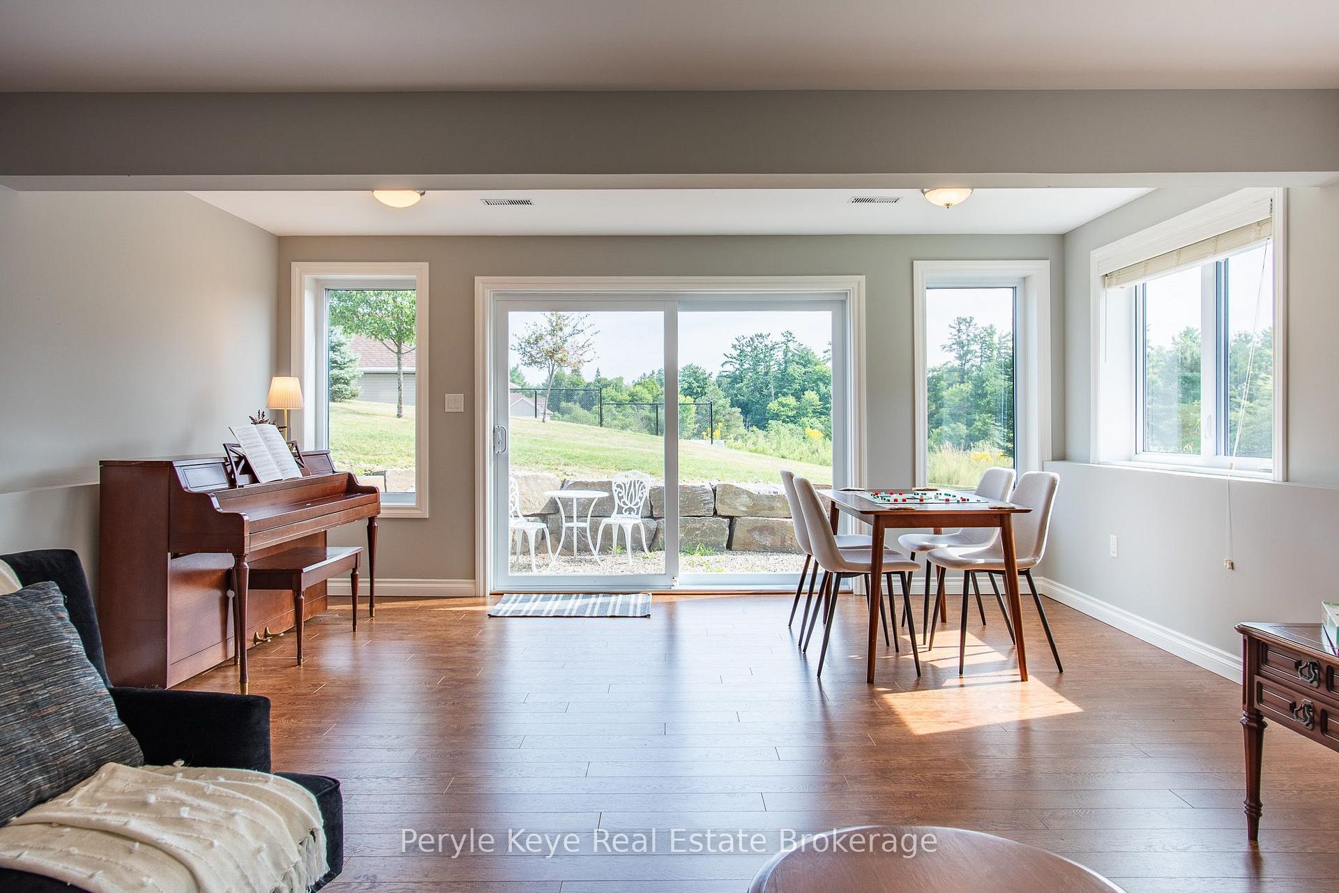 Photo 41 of 9 Gainsborough Road, Bracebridge, Monck (Bracebridge) — HOMEH