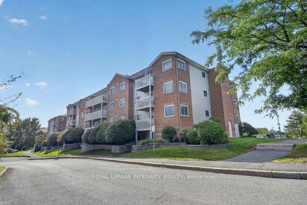 Photo 2 of Unit 404, 345 Centrum Boulevard, Ottawa, Bilberry Creek/Queenswood Heights — HOMEH
