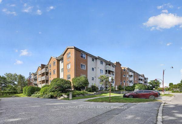 Photo 4 of Unit 404, 345 Centrum Boulevard, Ottawa, Bilberry Creek/Queenswood Heights — HOMEH