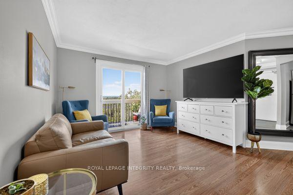 Photo 8 of Unit 404, 345 Centrum Boulevard, Ottawa, Bilberry Creek/Queenswood Heights — HOMEH