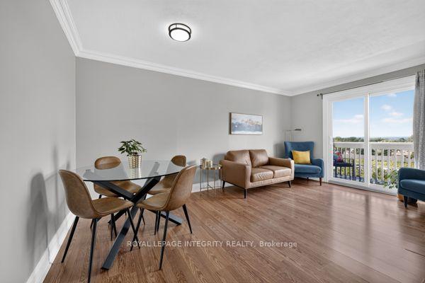 Photo 10 of Unit 404, 345 Centrum Boulevard, Ottawa, Bilberry Creek/Queenswood Heights — HOMEH