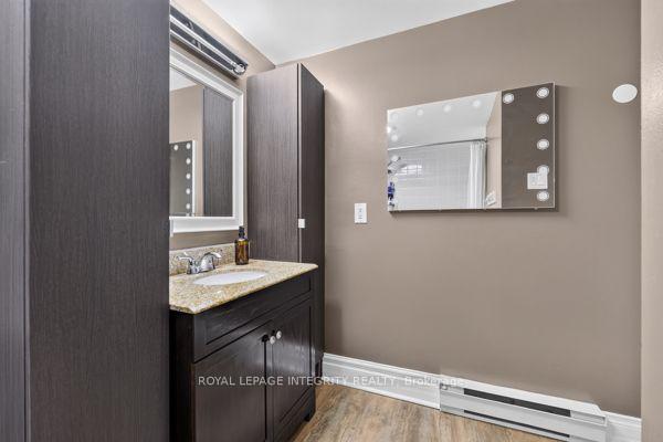 Photo 23 of Unit 404, 345 Centrum Boulevard, Ottawa, Bilberry Creek/Queenswood Heights — HOMEH