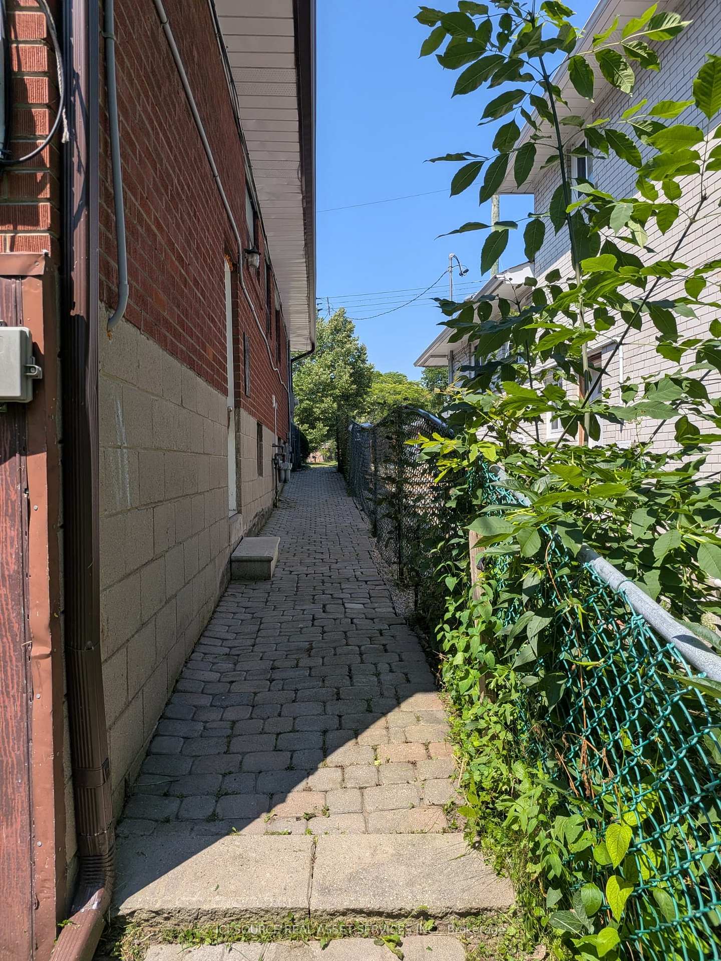 Photo 17 of Unit Lower, 61 Darlingside Drive, Scarborough, West Hill — HOMEH