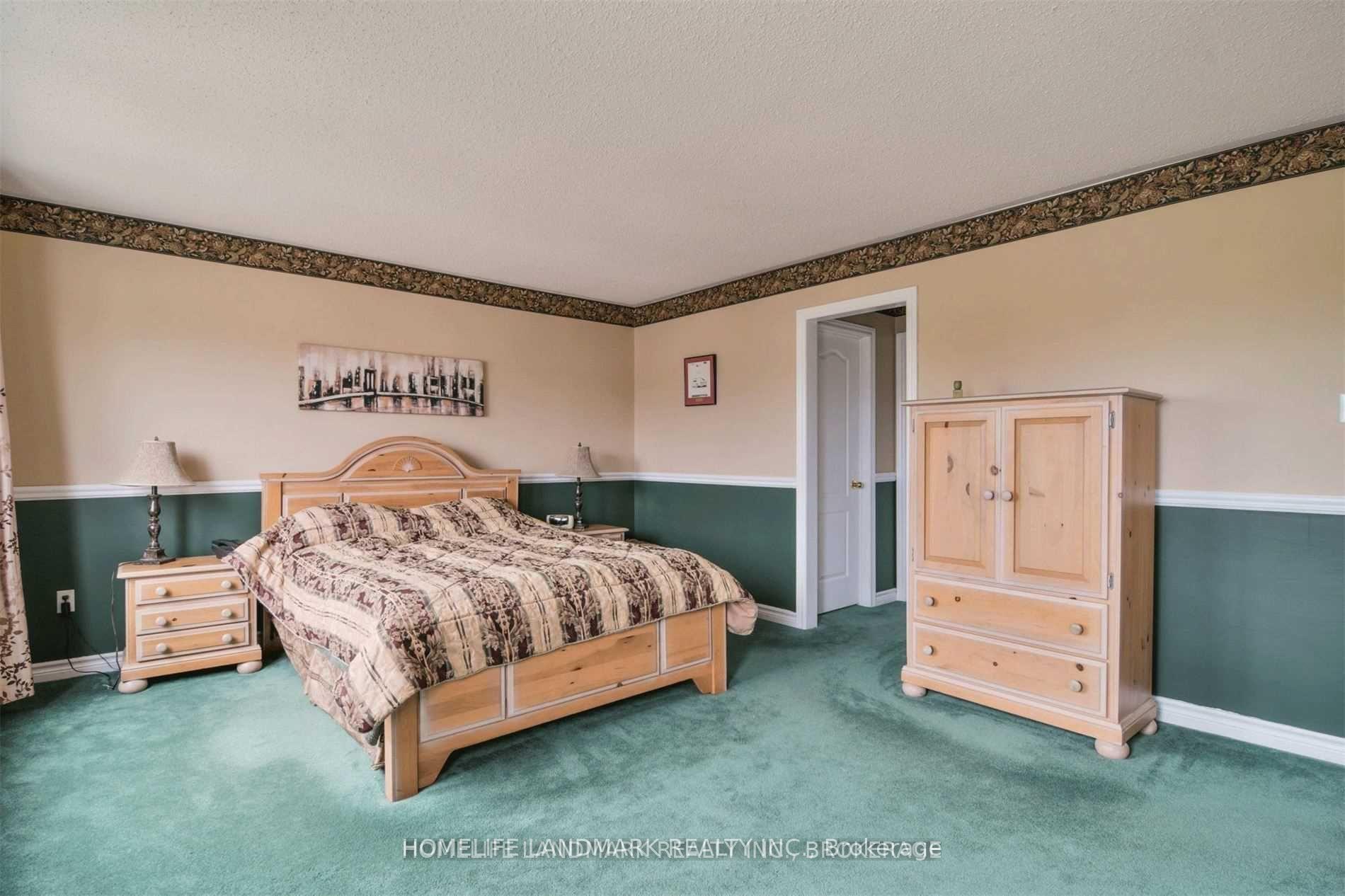 Photo 13 of 2914 Peacock Drive, Mississauga, Central Erin Mills — HOMEH