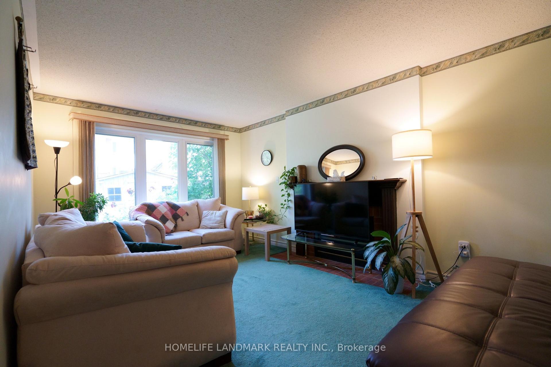 Photo 14 of 2914 Peacock Drive, Mississauga, Central Erin Mills — HOMEH