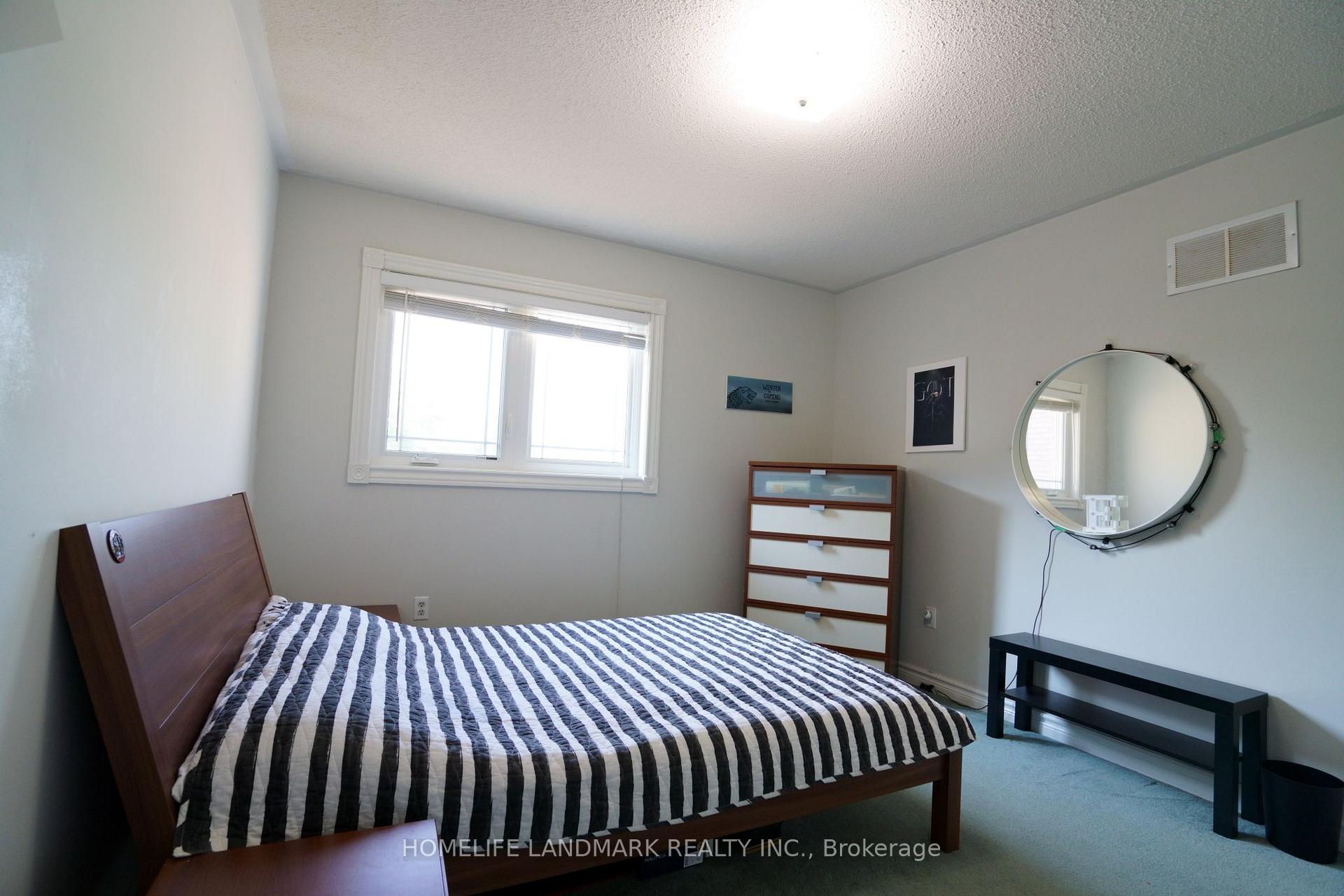 Photo 23 of 2914 Peacock Drive, Mississauga, Central Erin Mills — HOMEH