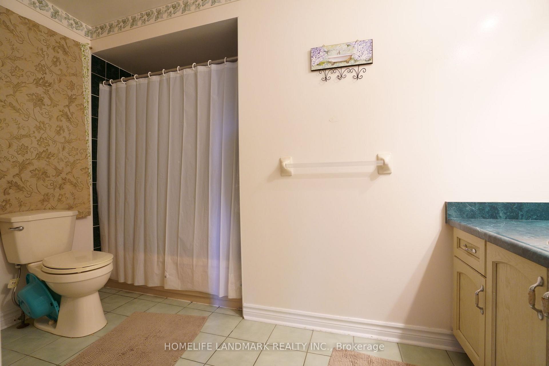 Photo 25 of 2914 Peacock Drive, Mississauga, Central Erin Mills — HOMEH