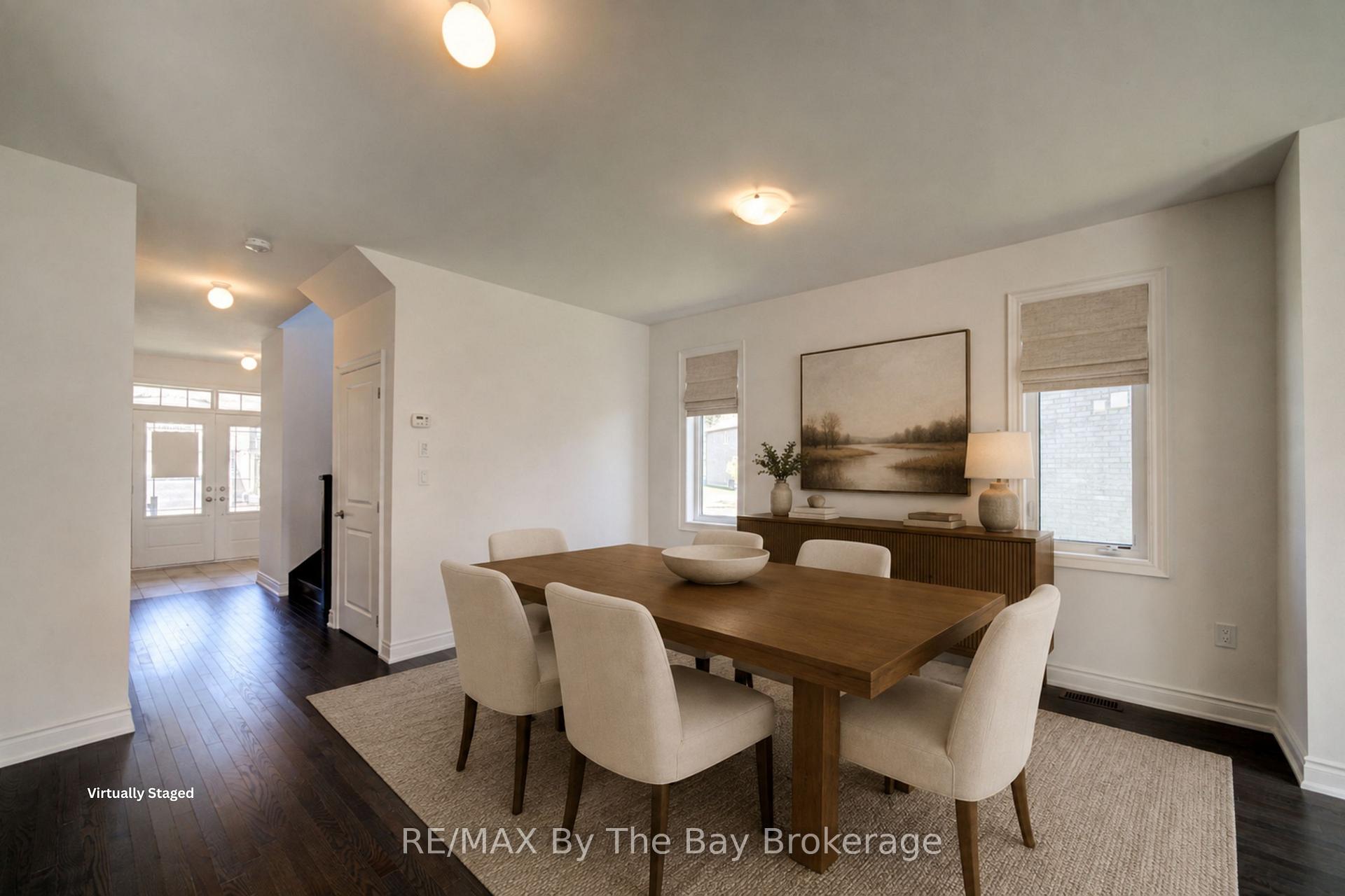 Photo 3 of 25 Amber Drive, Wasaga Beach — HOMEH