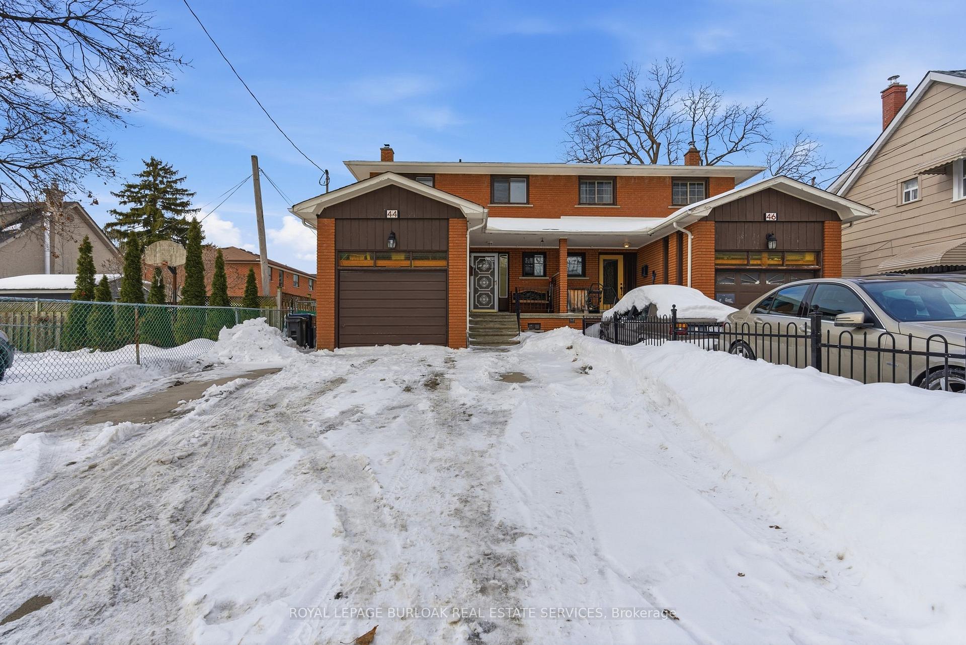 Photo 2 of 44 Browns Line, Etobicoke, Alderwood — HOMEH