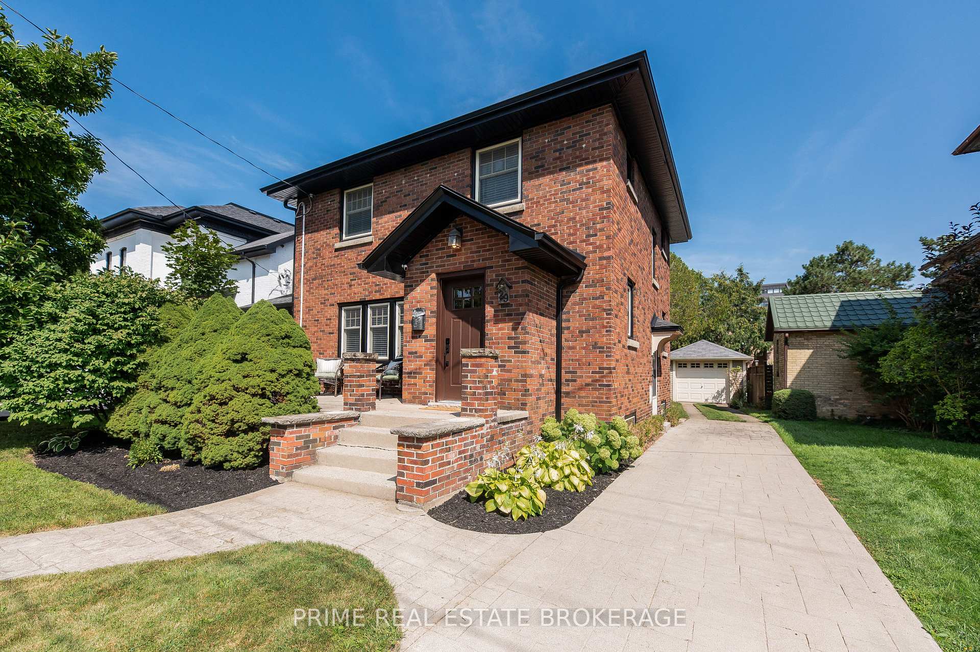 Photo 1 of 29 Wellington Street, St. Thomas — HOMEH