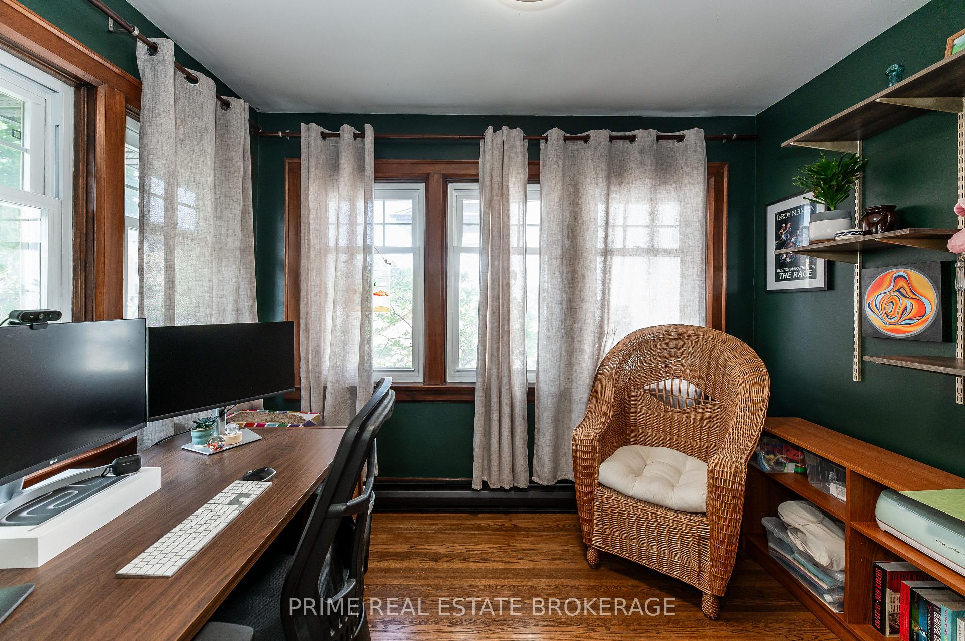 Photo 20 of 29 Wellington Street, St. Thomas — HOMEH