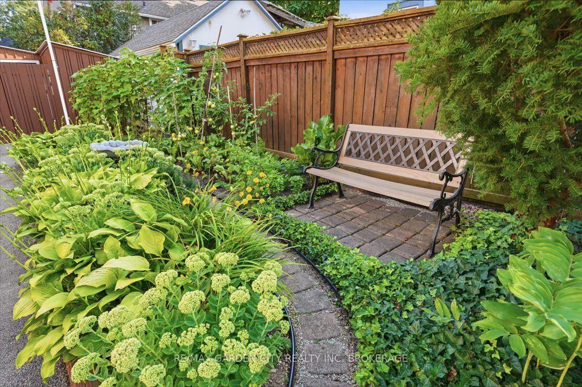 Photo 5 of 38 Fitch Street, Welland, Prince Charles — HOMEH