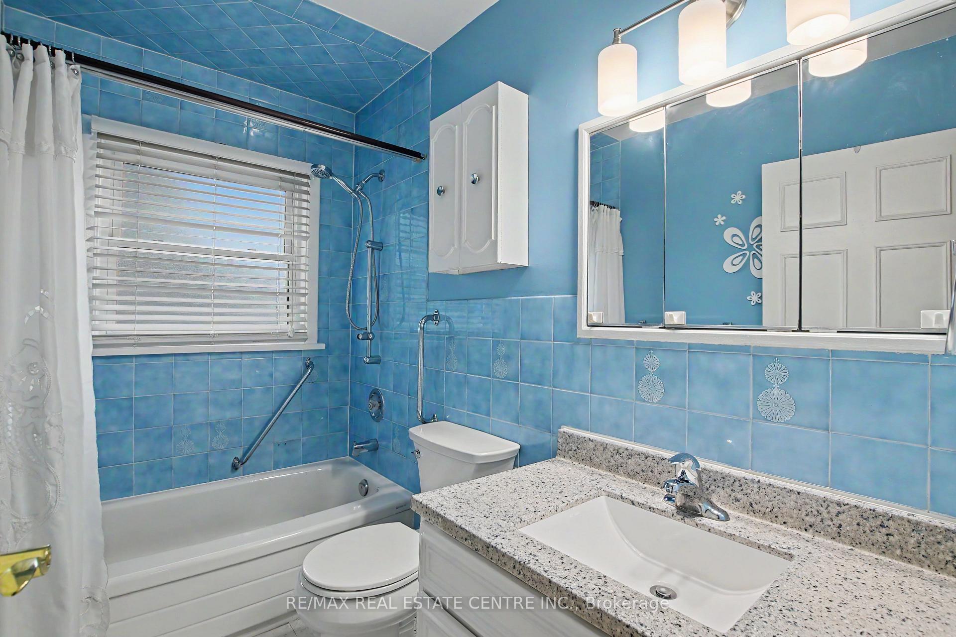 Photo 12 of 209 Franklin Street S, Kitchener, Fairview/Kingsdale — HOMEH