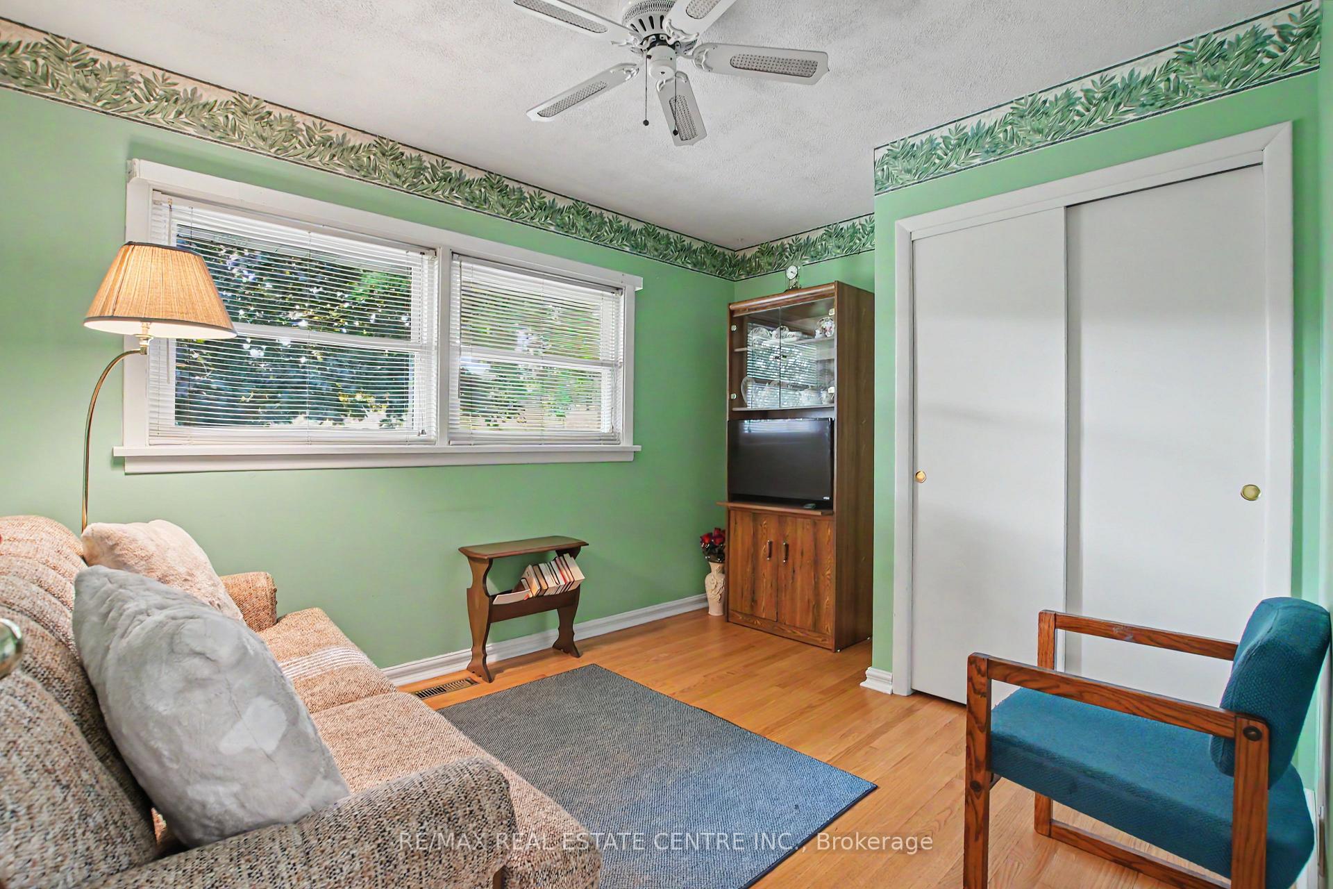 Photo 17 of 209 Franklin Street S, Kitchener, Fairview/Kingsdale — HOMEH