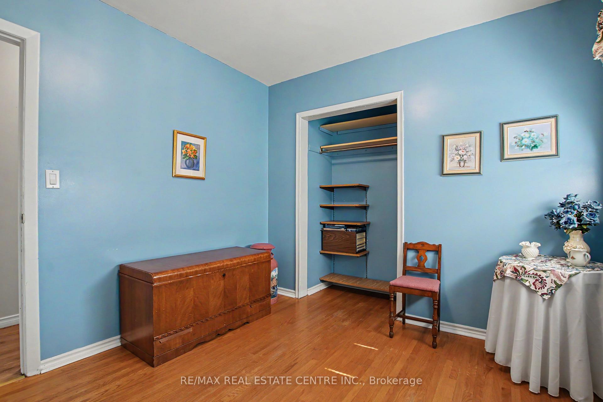Photo 19 of 209 Franklin Street S, Kitchener, Fairview/Kingsdale — HOMEH