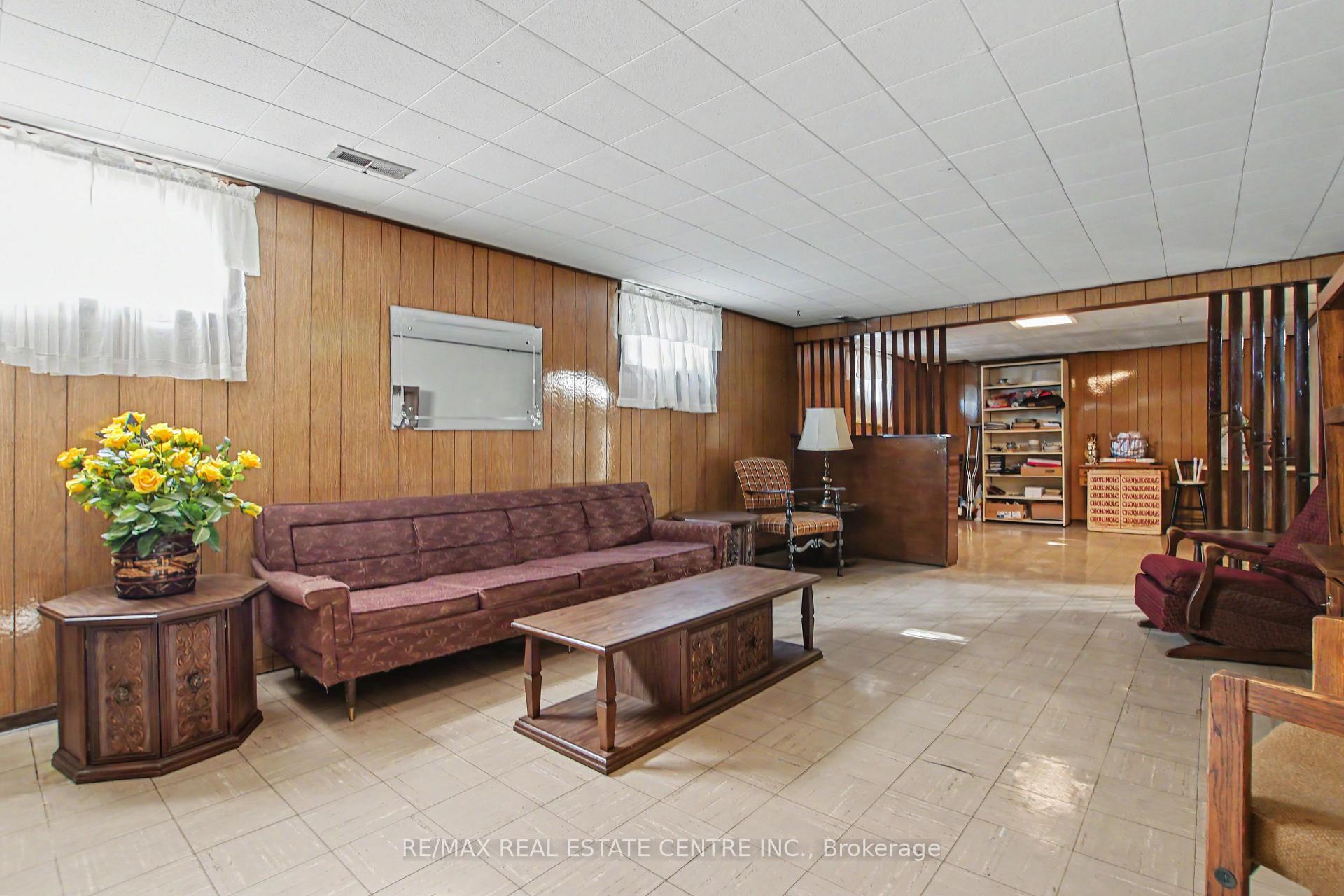 Photo 21 of 209 Franklin Street S, Kitchener, Fairview/Kingsdale — HOMEH