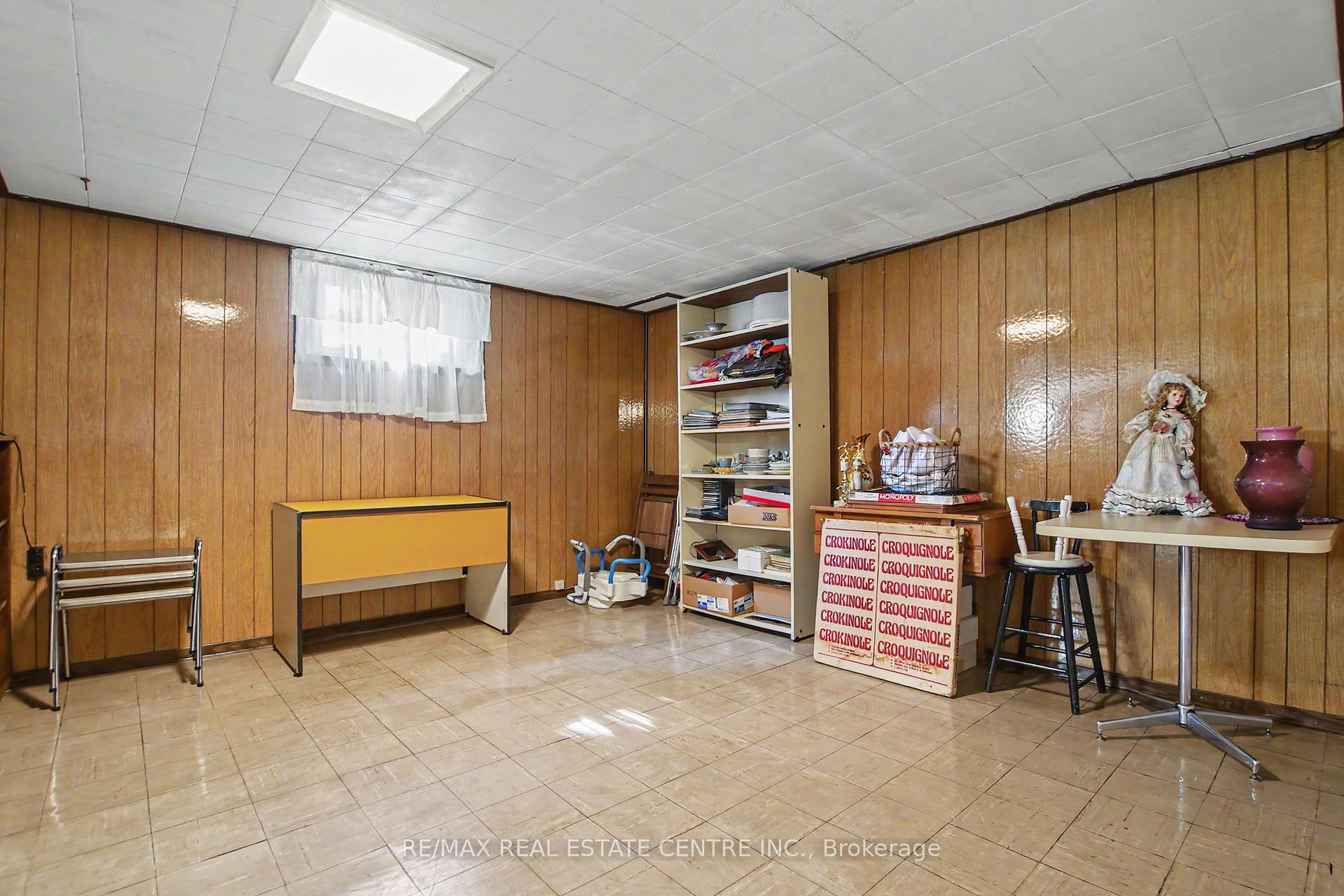 Photo 24 of 209 Franklin Street S, Kitchener, Fairview/Kingsdale — HOMEH