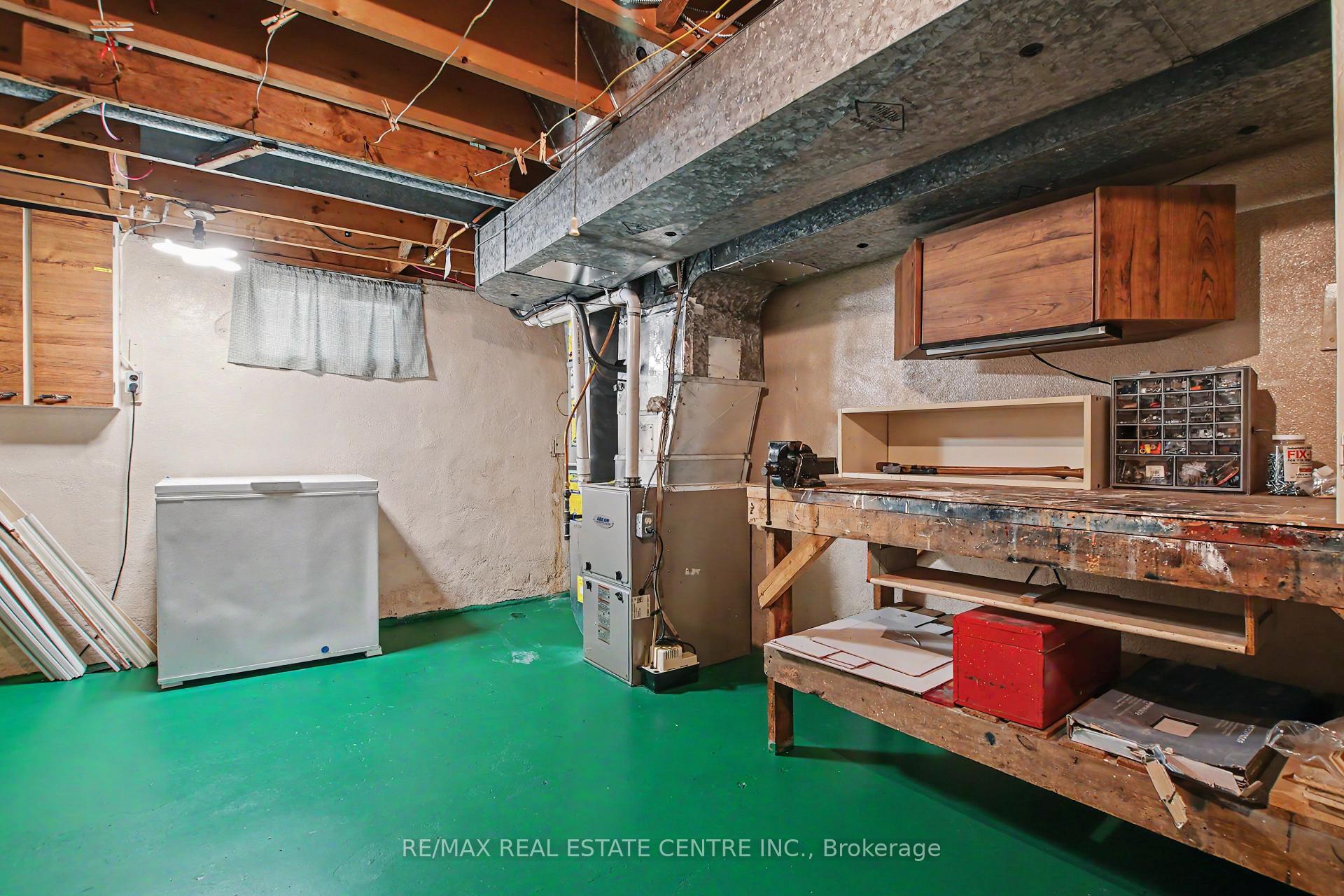 Photo 28 of 209 Franklin Street S, Kitchener, Fairview/Kingsdale — HOMEH