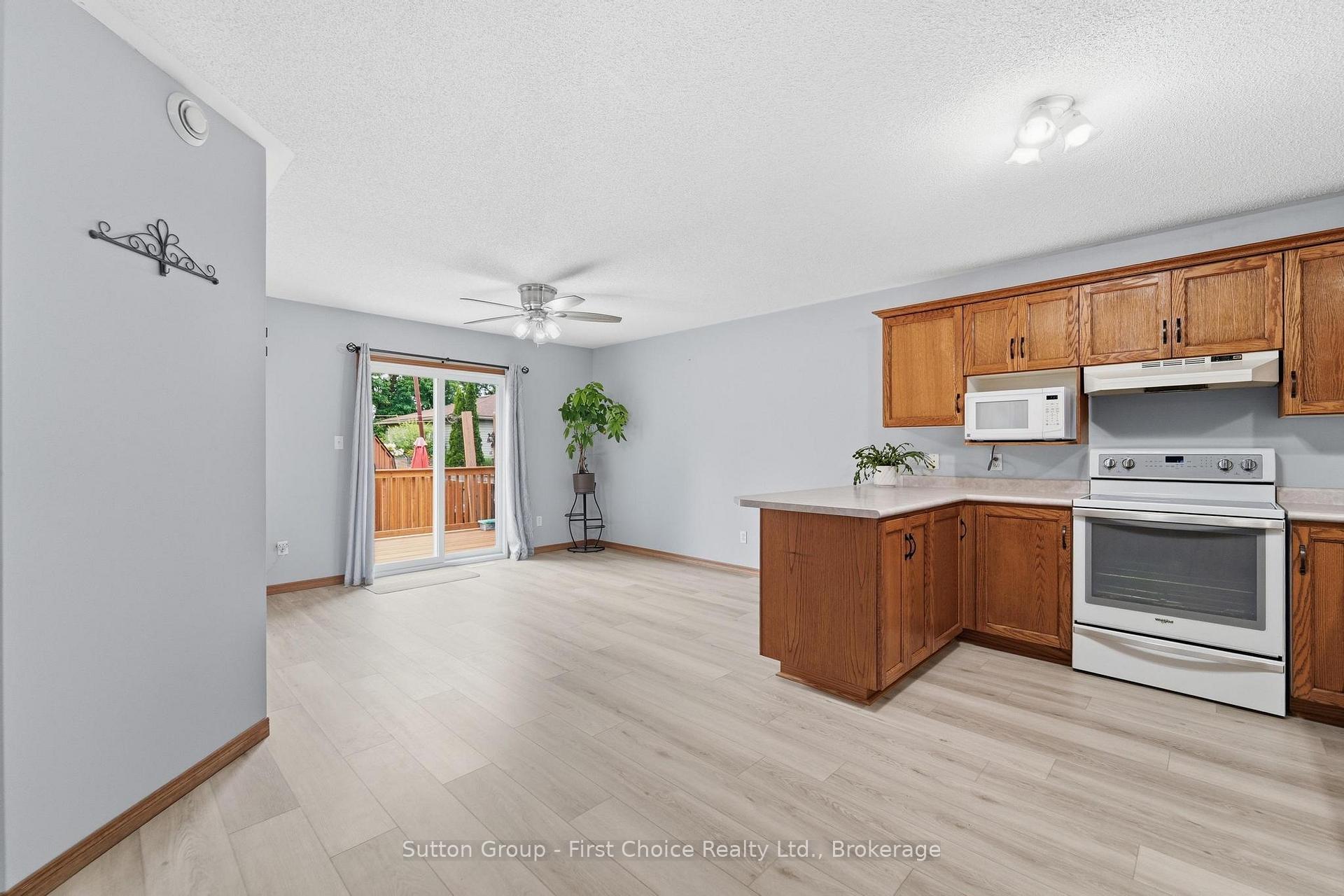 Photo 10 of 56 Huron Road, West Perth, Mitchell — HOMEH