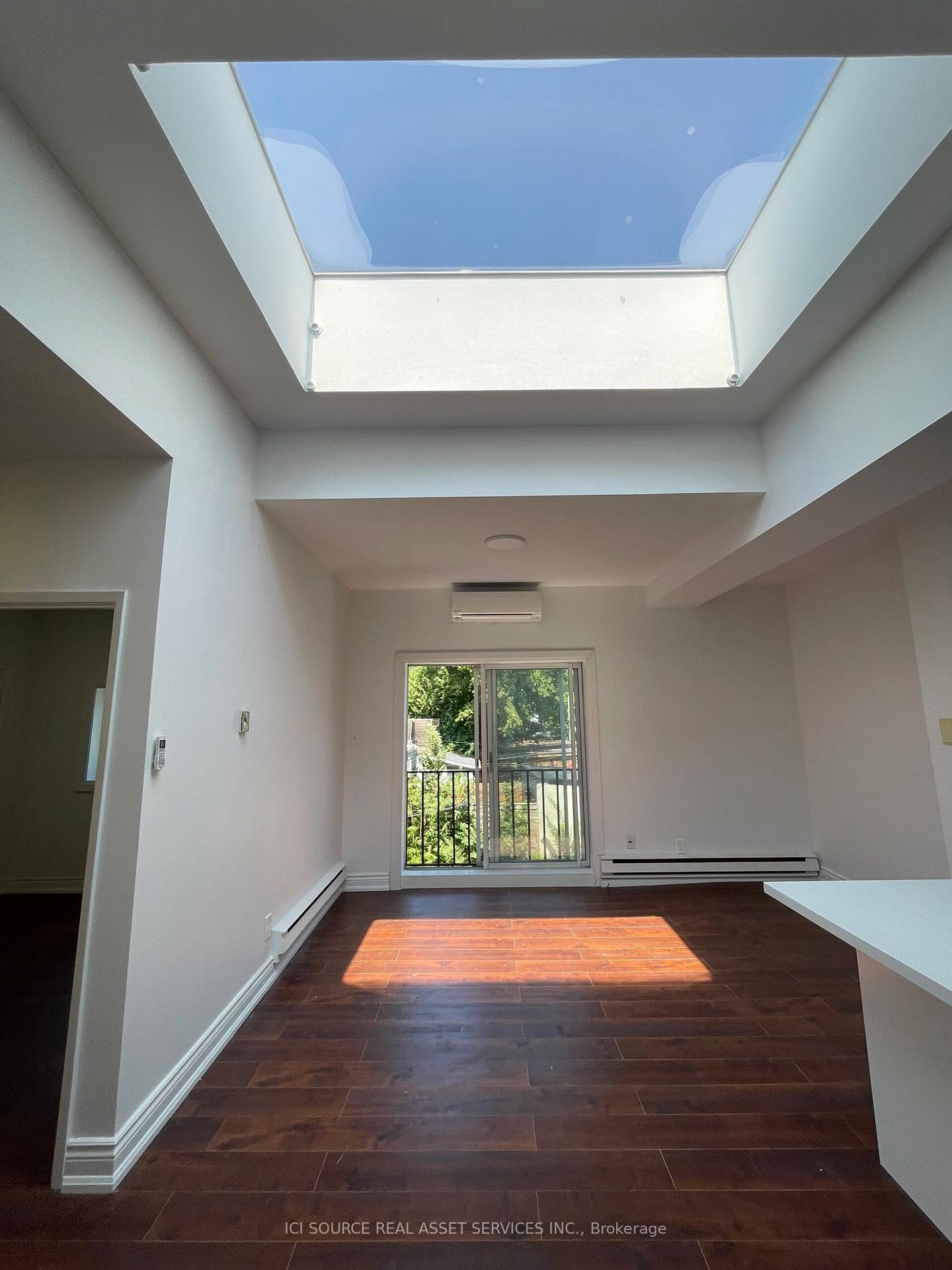 Photo 5 of Unit 4, 754 Queen Street E, Toronto, South Riverdale — HOMEH